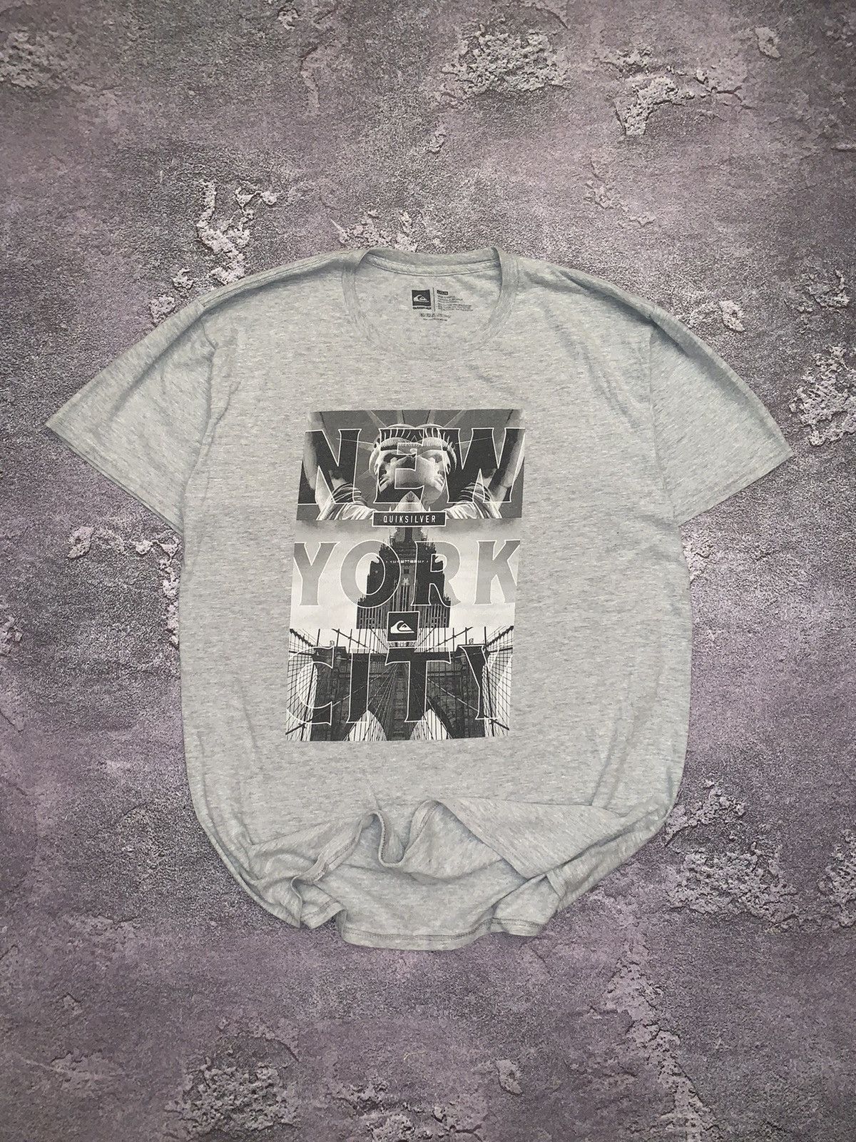 Quiksilver × Vintage Vintage 90’s y2k quicksilver surf style surfing tee T-shirts Size US L / EU 52-54 / 3 - 2 Thumbnail
