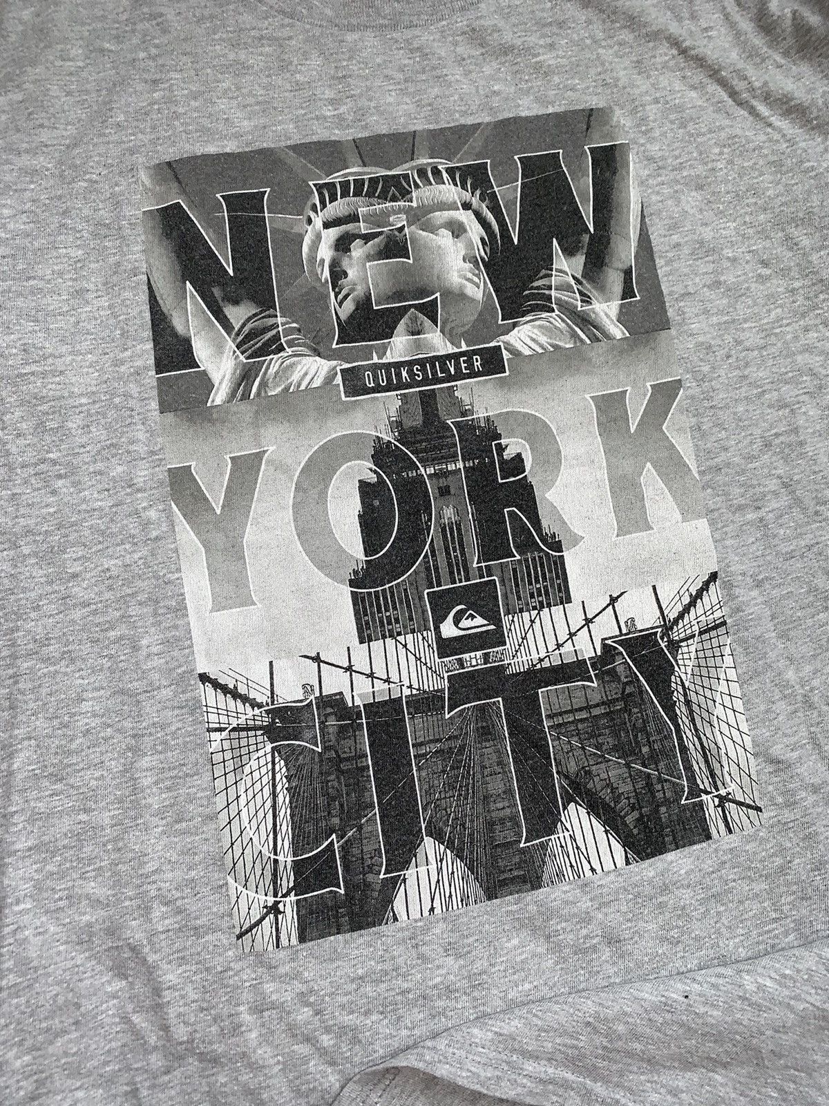 Quiksilver × Vintage Vintage 90’s y2k quicksilver surf style surfing tee T-shirts Size US L / EU 52-54 / 3 - 9 Thumbnail