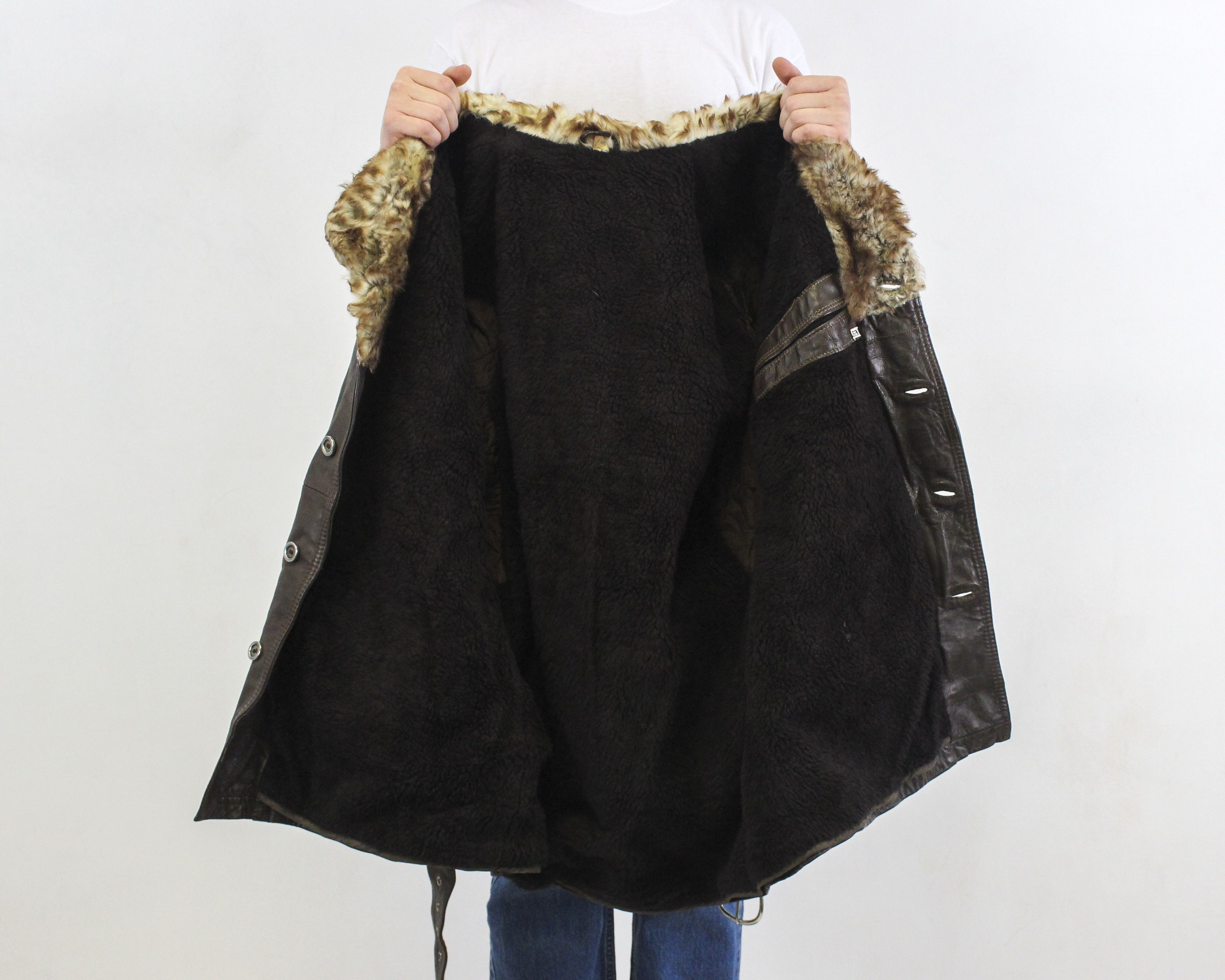 Vintage Leather Sherpa Fur Lining Belt Coat L Jacket Winter Mac EU26 Size US L / EU 52-54 / 3 - 7 Thumbnail