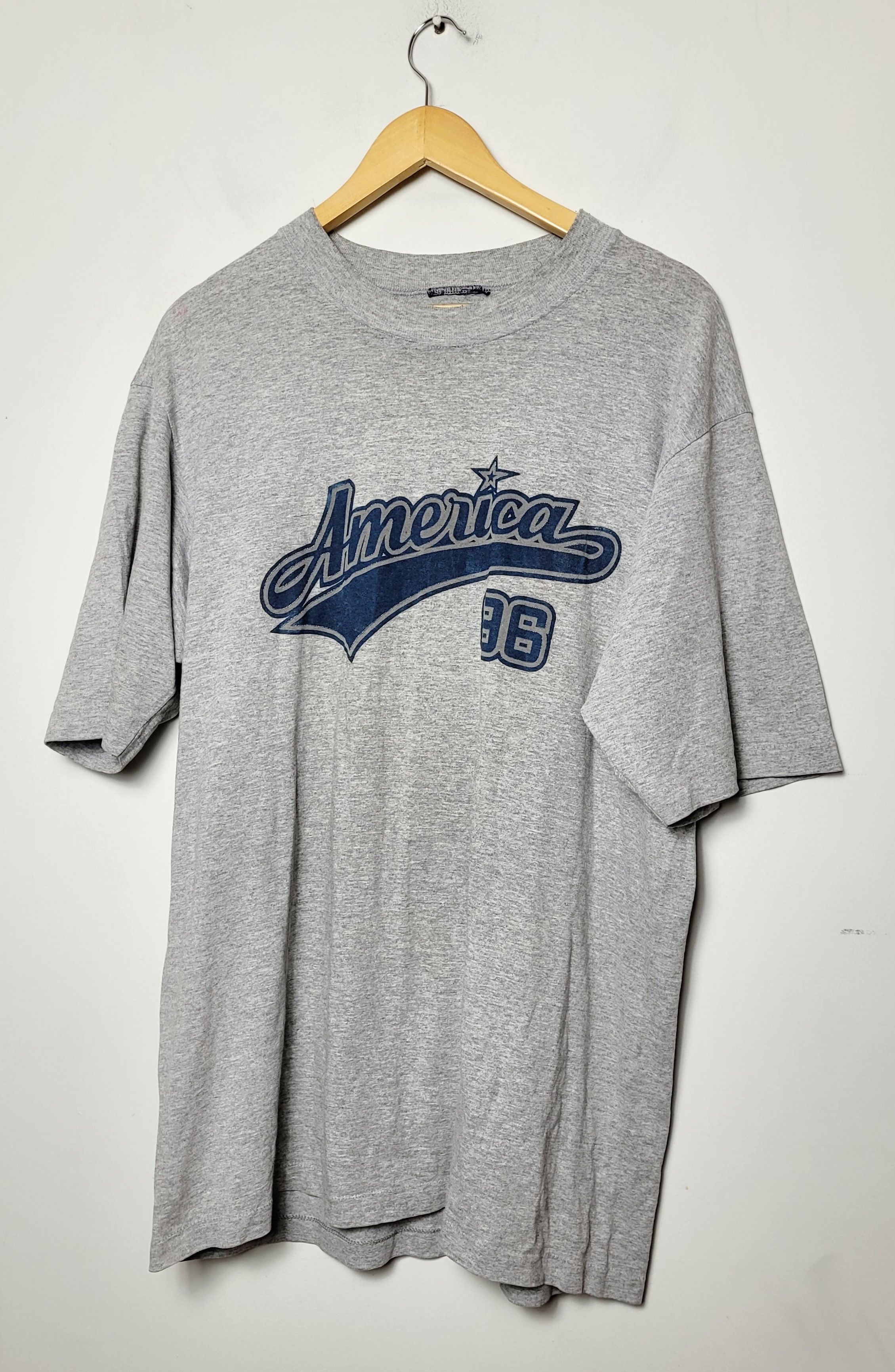Vintage vintage single stitch America 96 t-shirt Size US XXL / EU 58 / 5 - 1 Thumbnail