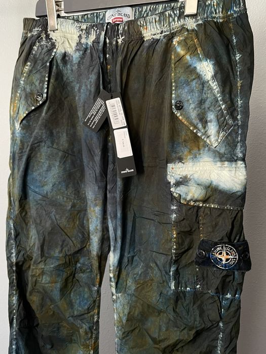 Supreme Week 13 x Stone Island Painted Camo Nylon Cargo Pant SUP-FW20- -  KICKS CREW