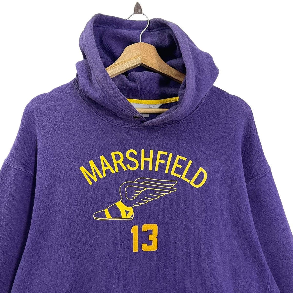 Nike Vintage Nike Marshfield Embroidered Big Logo Hoodies Size L Size US L / EU 52-54 / 3 - 4 Thumbnail