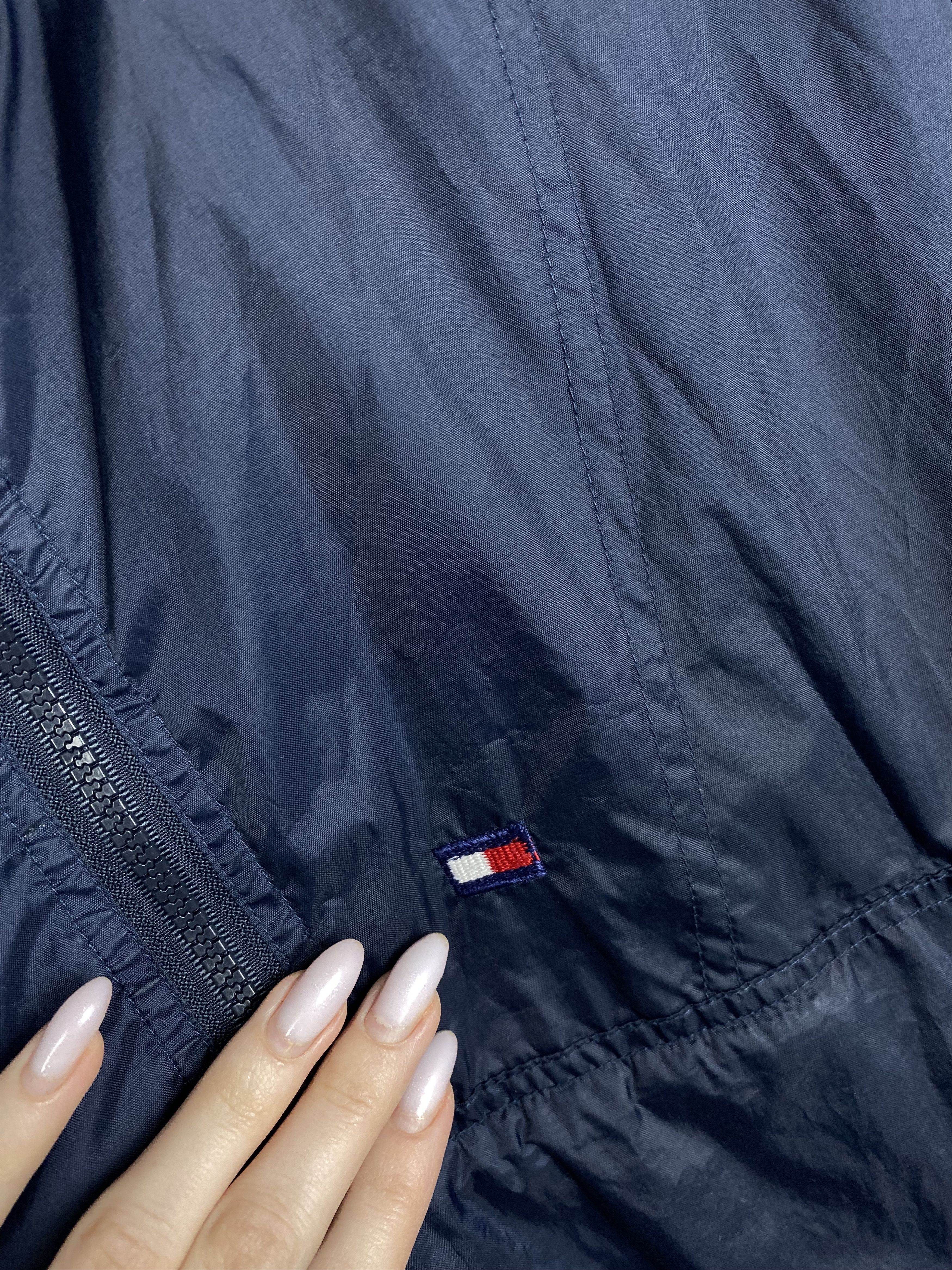 Tommy Hilfiger Vintage Tommy Hilfiger Jeans Reversible Nylon Anorak Jacket Size US S / EU 44-46 / 1 - 3 Thumbnail