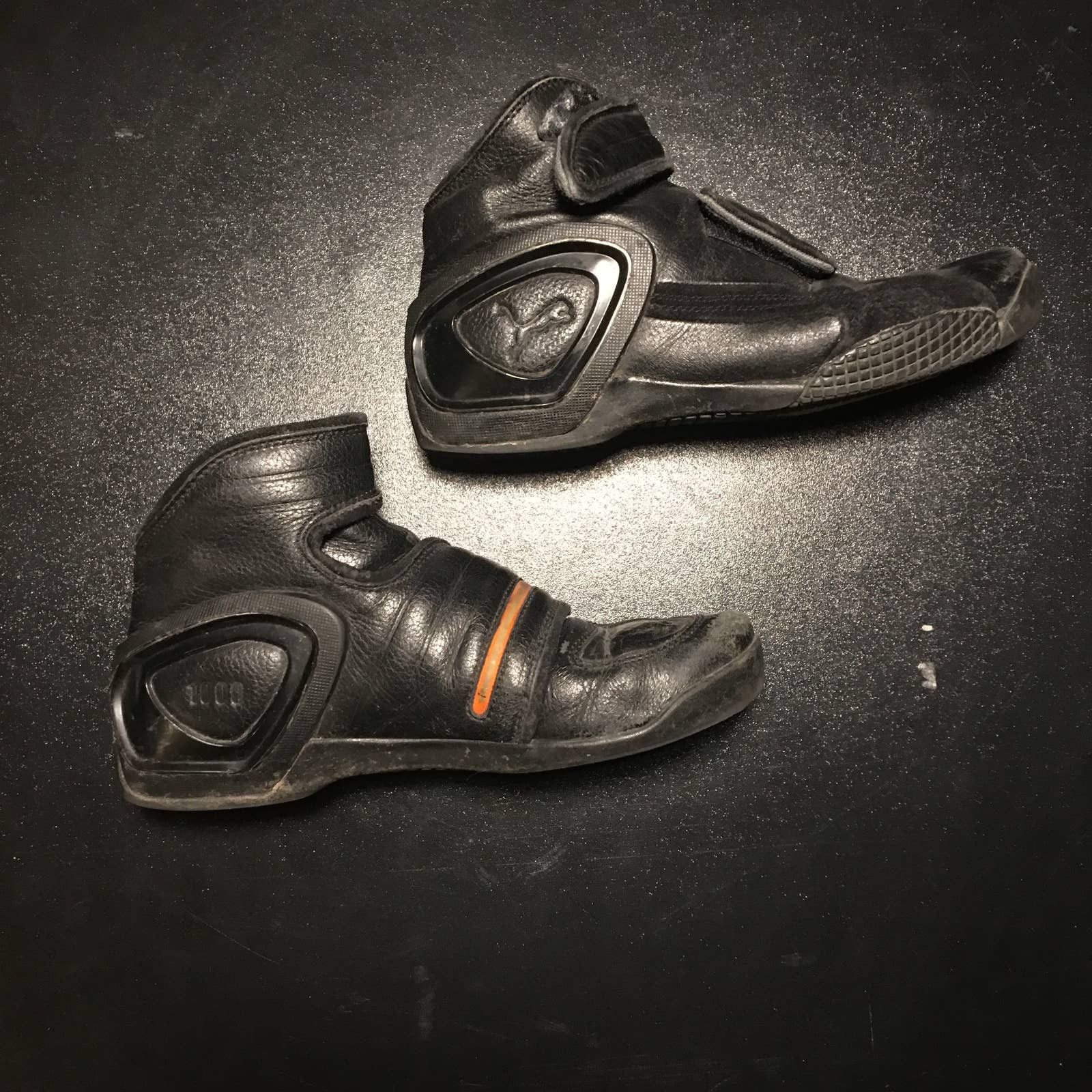 Puma PUMA Leather Suede Motorcycle RARE Motorsports Biker Boots Size US 7 / EU 40 - 1 Thumbnail