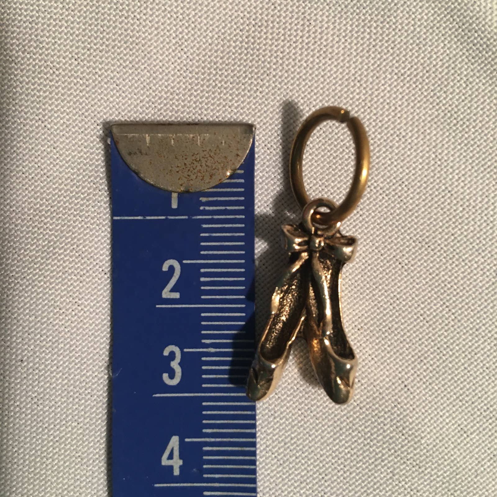 Jewelry × Other × Vintage Bronze Brass Ballet Slippers Dance Shoes Charm Size ONE SIZE - 4 Thumbnail