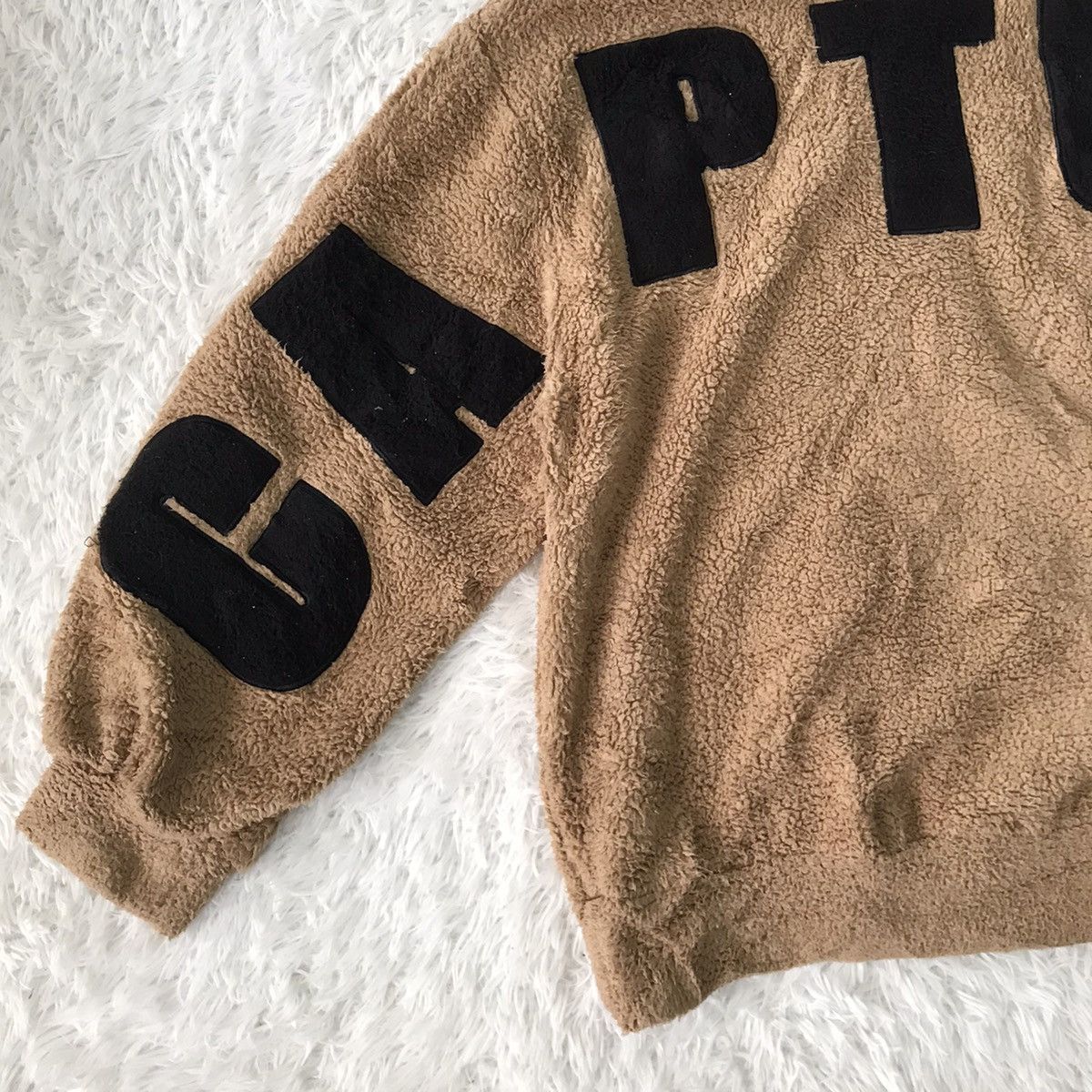 Japanese Brand 💥Steals💥Nice Big Wording CAPTURE Fleece Hoodie Size US L / EU 52-54 / 3 - 9 Thumbnail