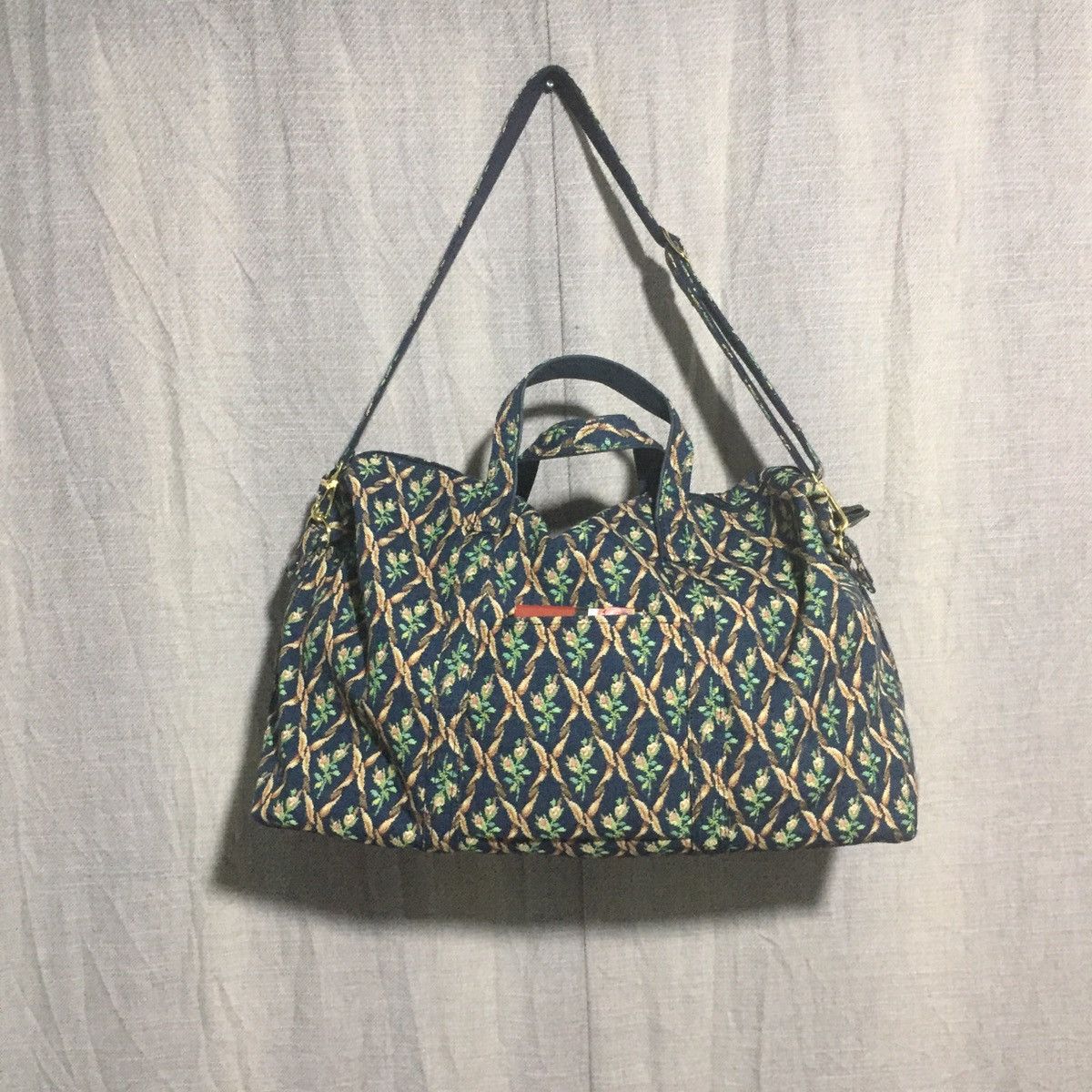Japanese Brand Luggage bag floral nice design Size ONE SIZE - 1 Thumbnail