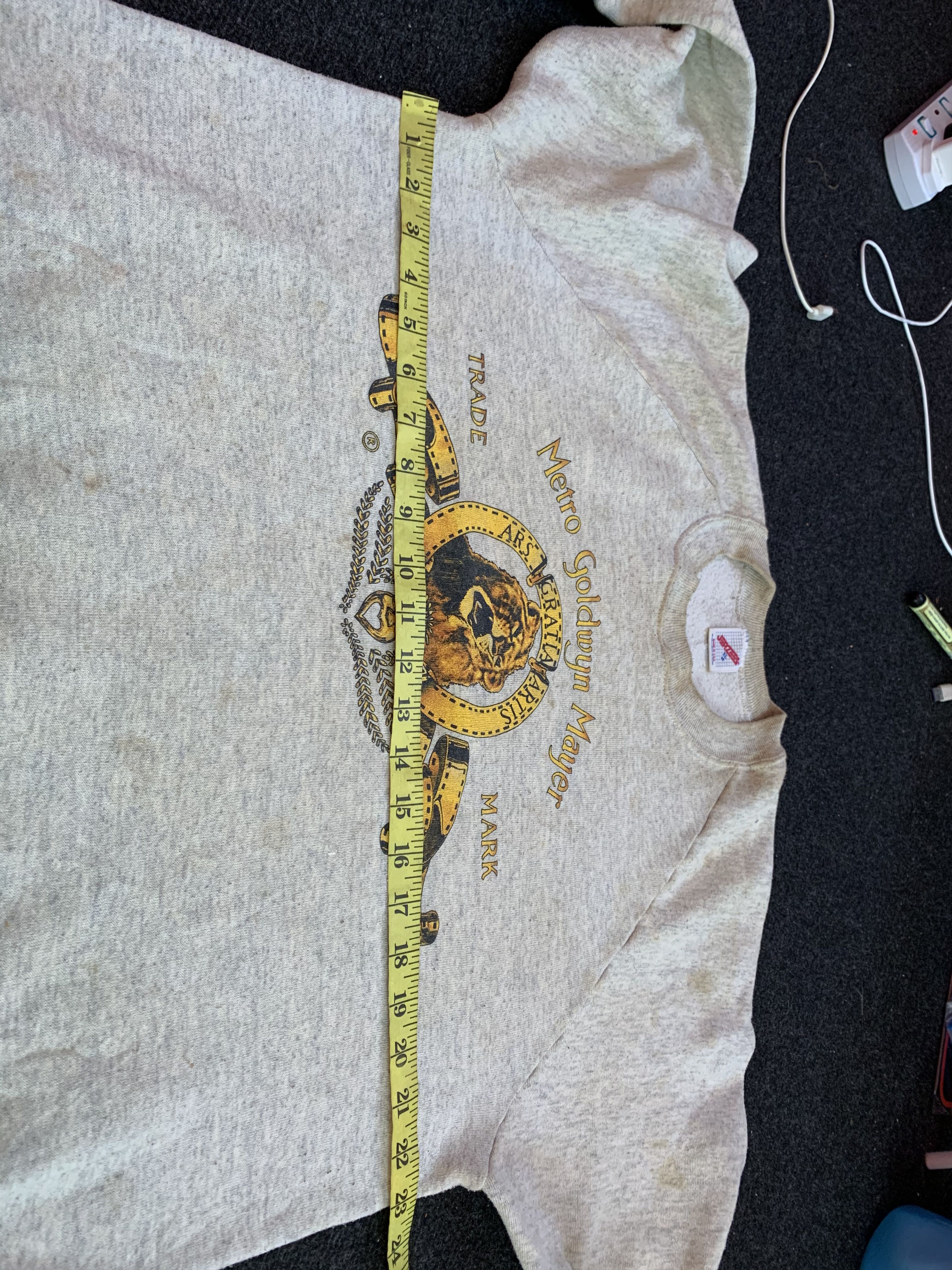 Vintage Rare! Vintage 90s Metro Goldwyn Mayer Sweatshirt Size US XL / EU 56 / 4 - 15 Thumbnail