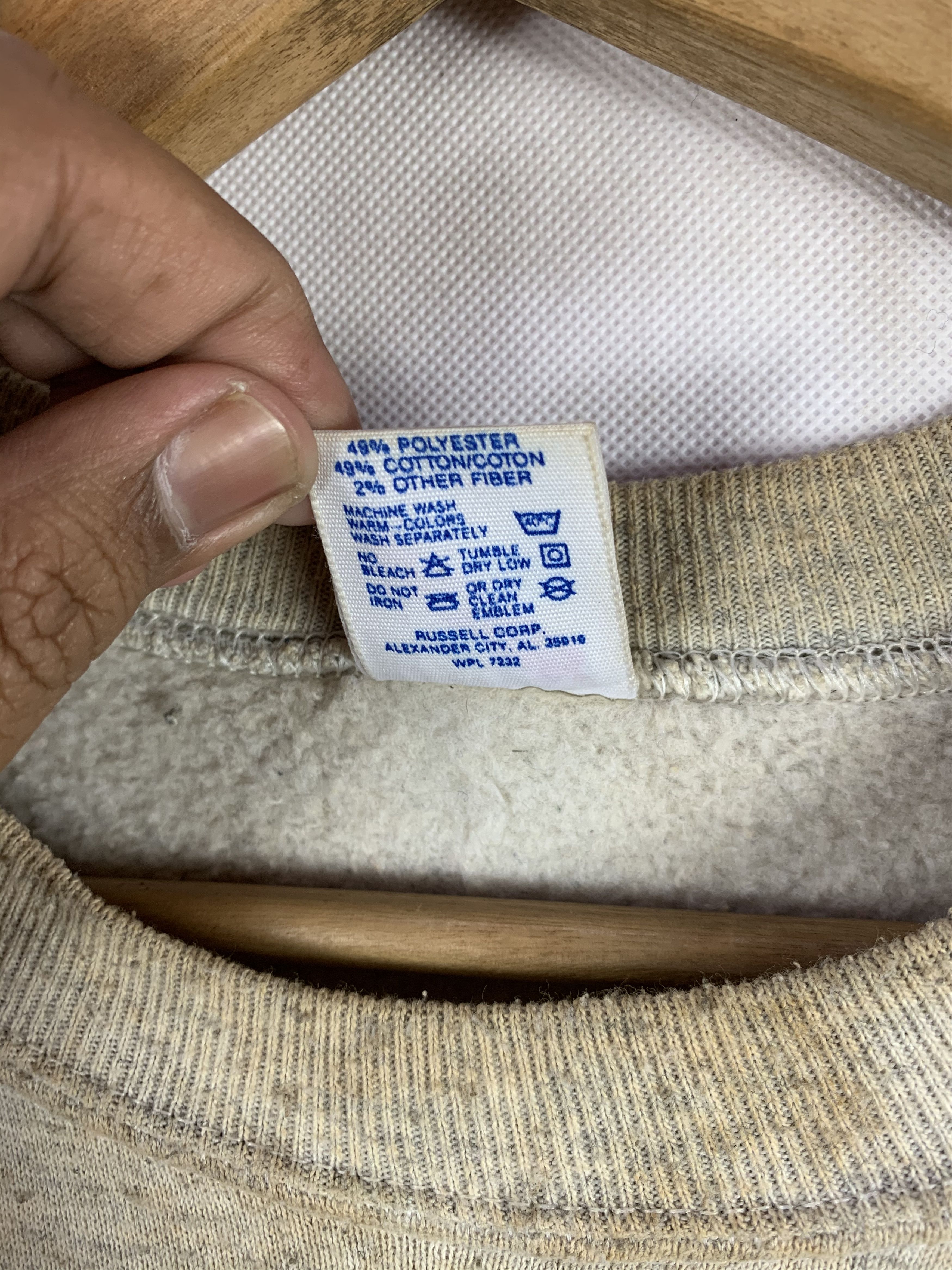 Vintage Rare! Vintage 90s Metro Goldwyn Mayer Sweatshirt Size US XL / EU 56 / 4 - 6 Thumbnail