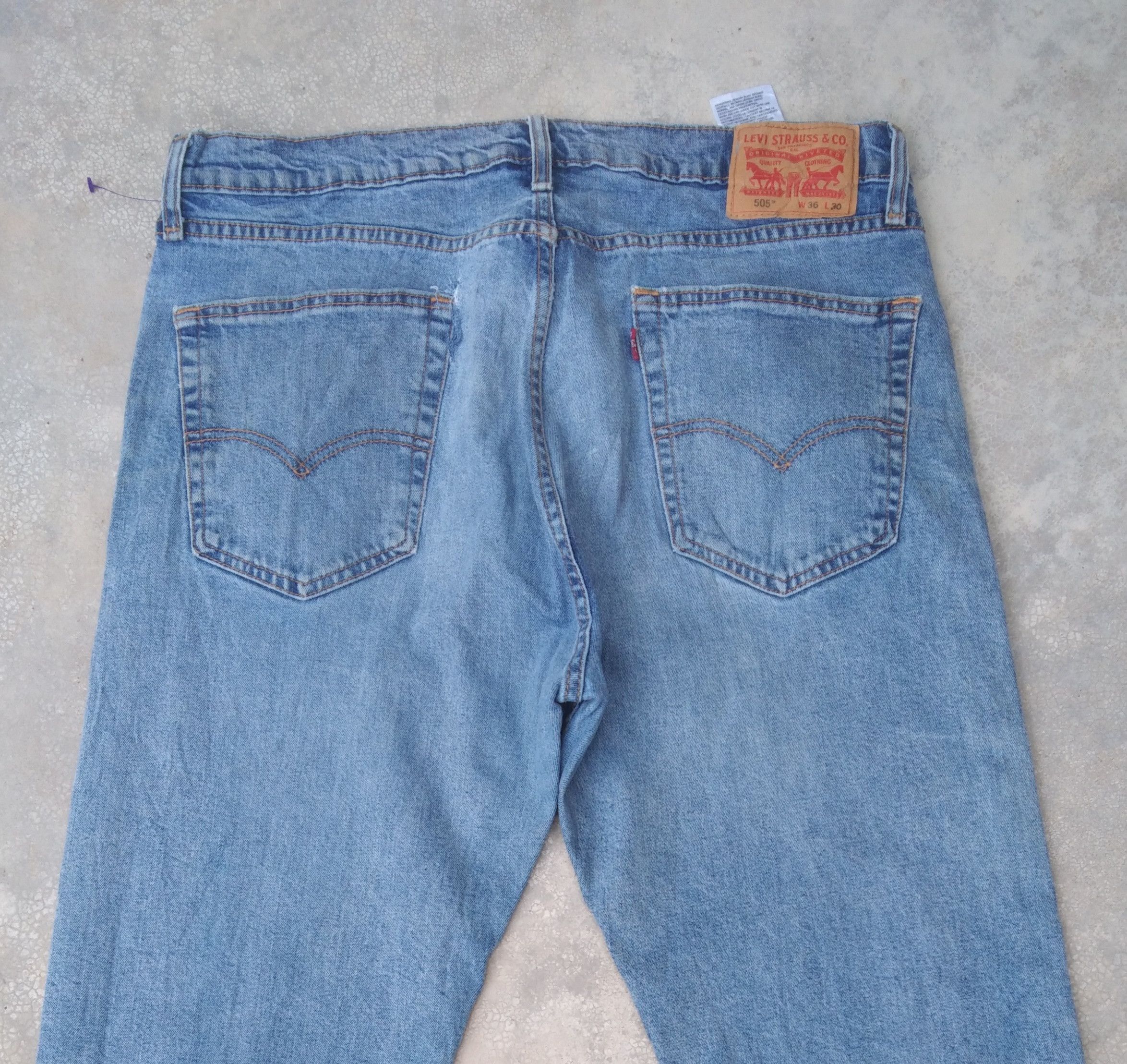 Levi's Vintage Levi's Jeans 505 Light Blue Denim 36x30 Size US 36 / EU 52 - 3 Thumbnail