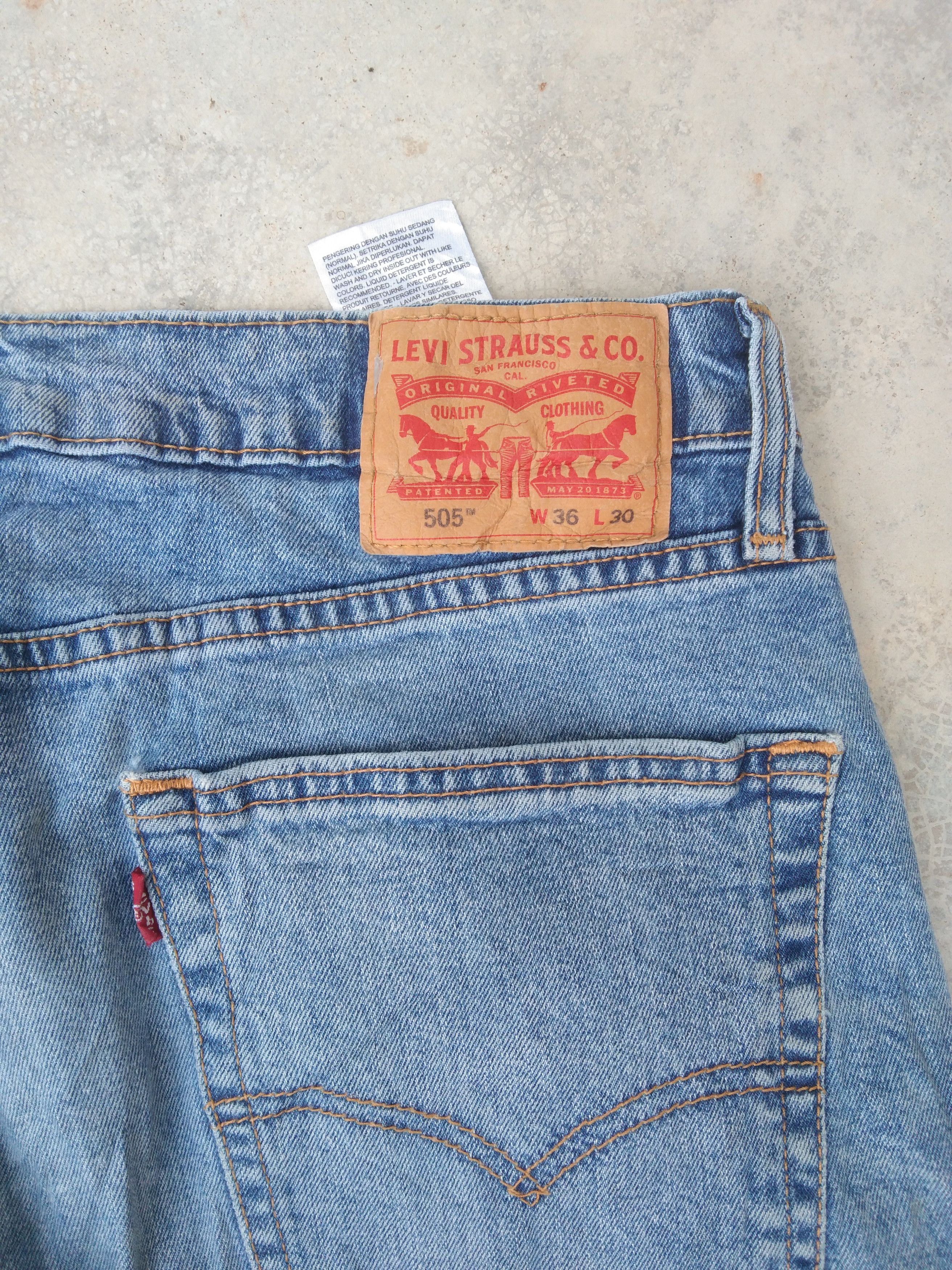 Levi's Vintage Levi's Jeans 505 Light Blue Denim 36x30 Size US 36 / EU 52 - 5 Thumbnail