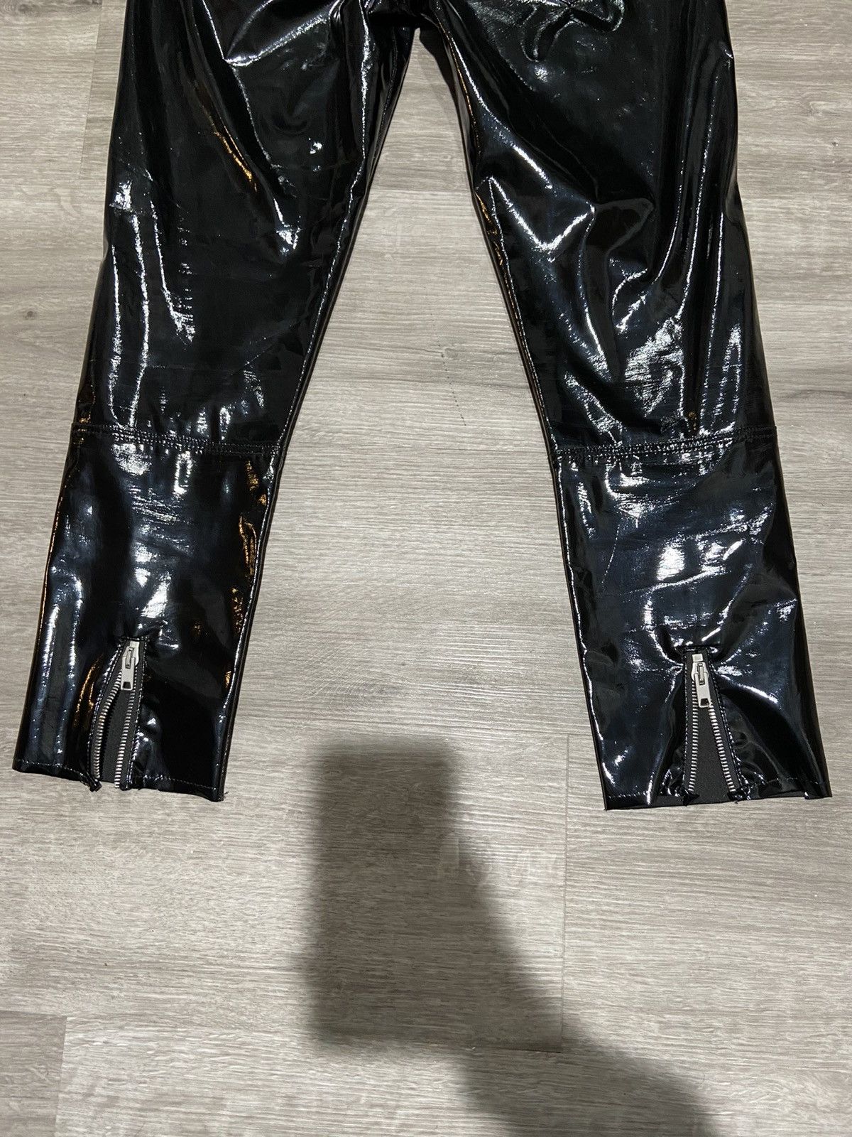 1017 ALYX 9SM 1017 ALYX 9SM Back Zip Pants Size 28" / US 6 / IT 42 - 8 Thumbnail