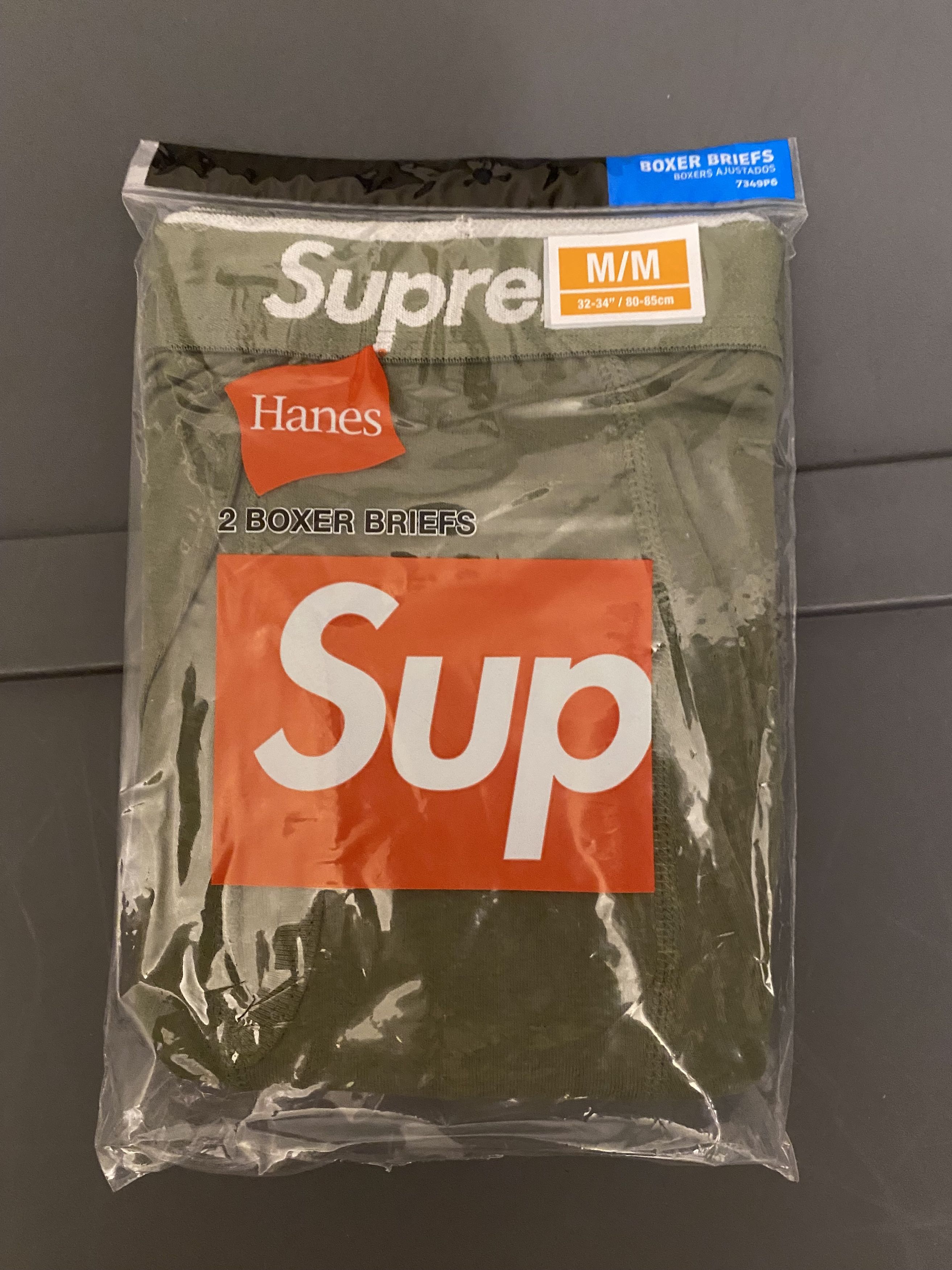 Supreme Supreme x Hanes Boxer Briefs (2 Pack) - Olive - Medium Size 32 - 1 Thumbnail