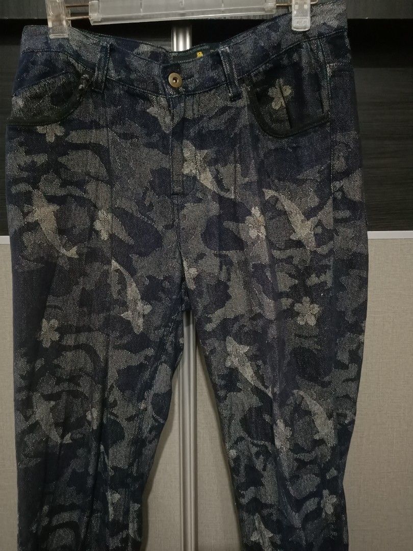 Japanese Brand Sukajan Koi Floral Jacquard Denim Pants Japan Size US 33 - 2 Thumbnail