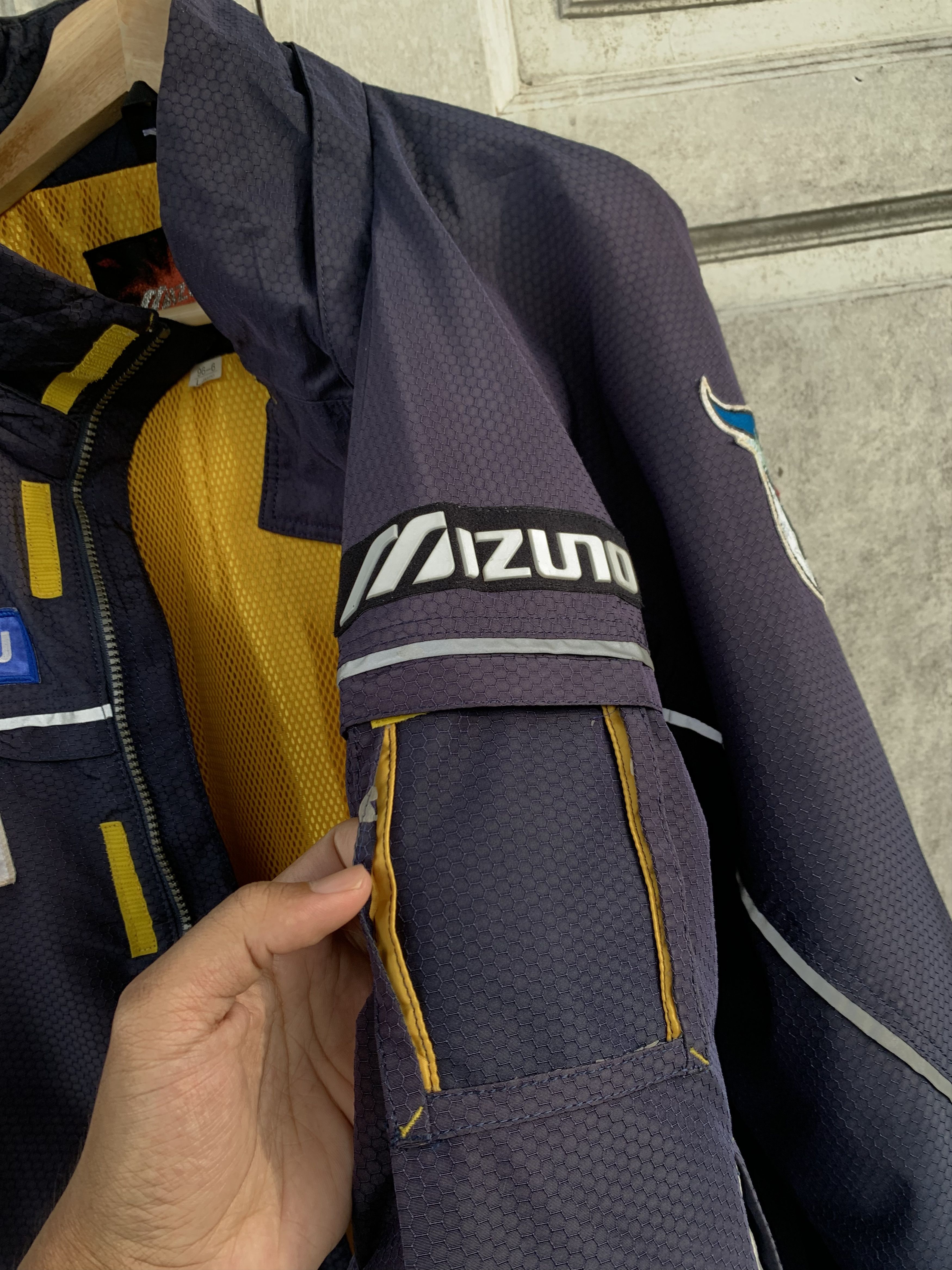 Japanese Brand Vintage Japan Alpine Racing team Jacket Size US L / EU 52-54 / 3 - 13 Thumbnail