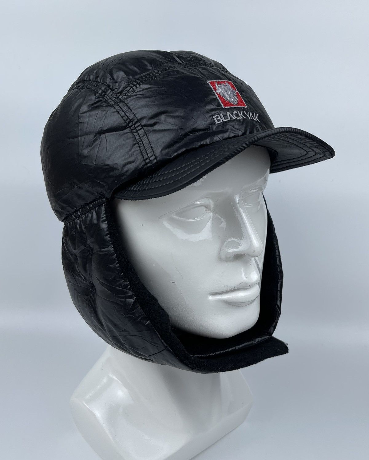 Other famous korean brand black yak quilted trapper hat beanie hat Size ONE SIZE - 1 Thumbnail