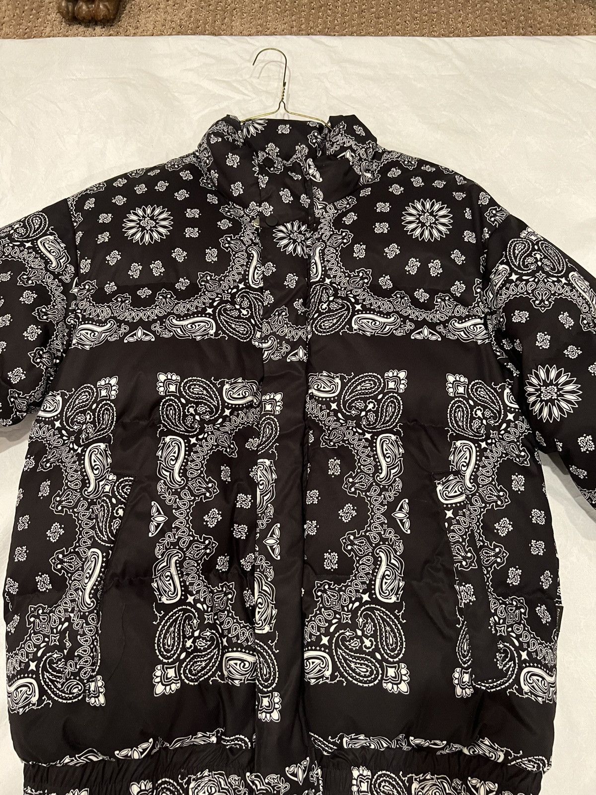 Vintage Black Bandana Puffer Coat Size US M / EU 48-50 / 2 - 1 Thumbnail