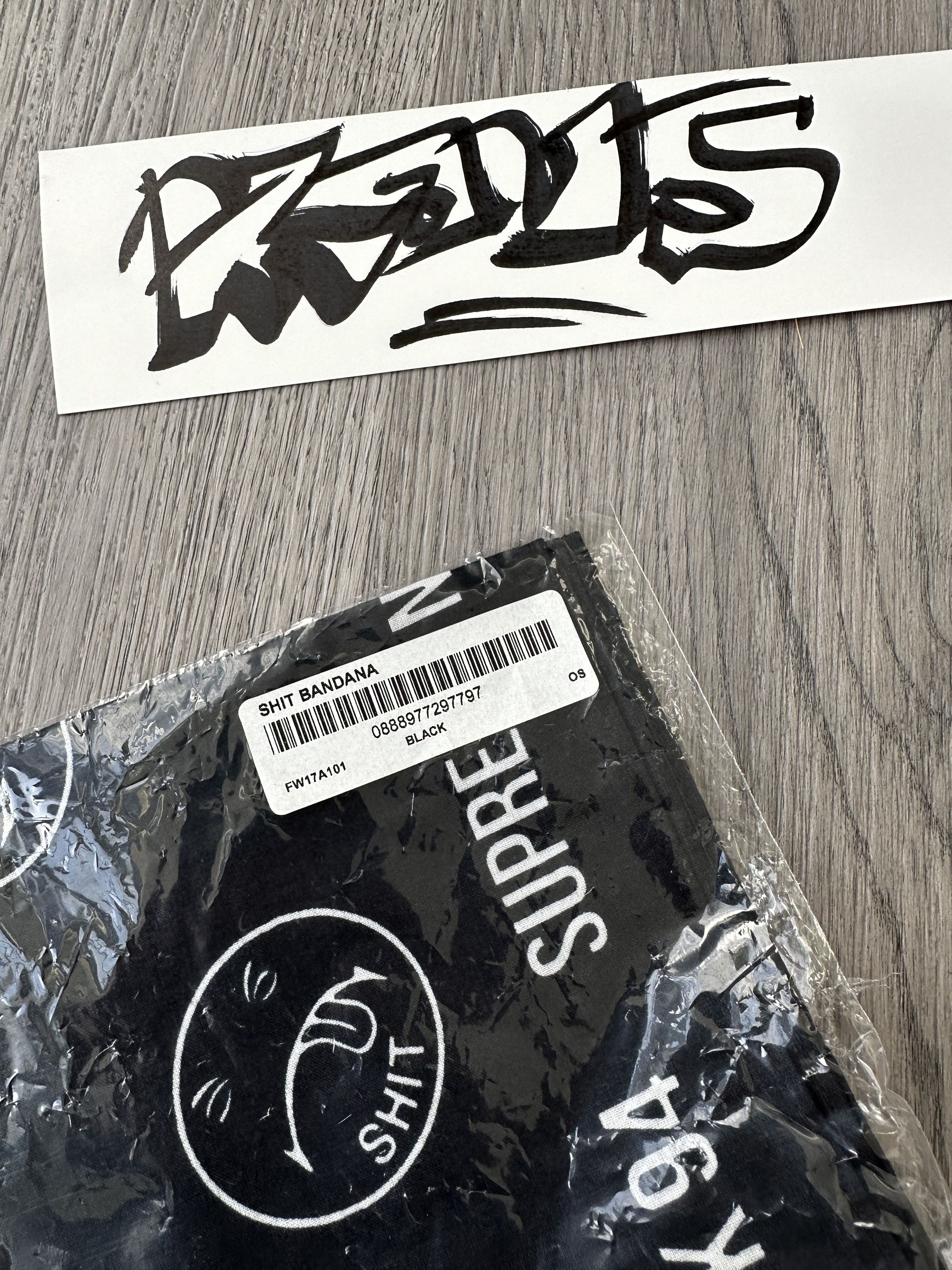 FW17 Supreme Shit Bandana Black