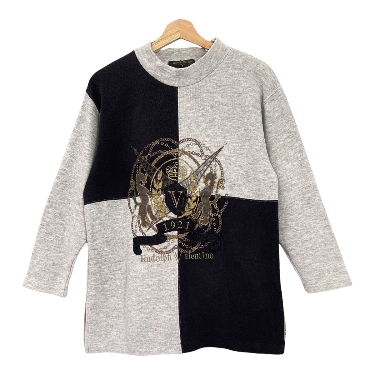 Valentino 90s Rudolph Valentino Big Logo Embroidered Sweater Size M Size US M / EU 48-50 / 2 - 3 Thumbnail