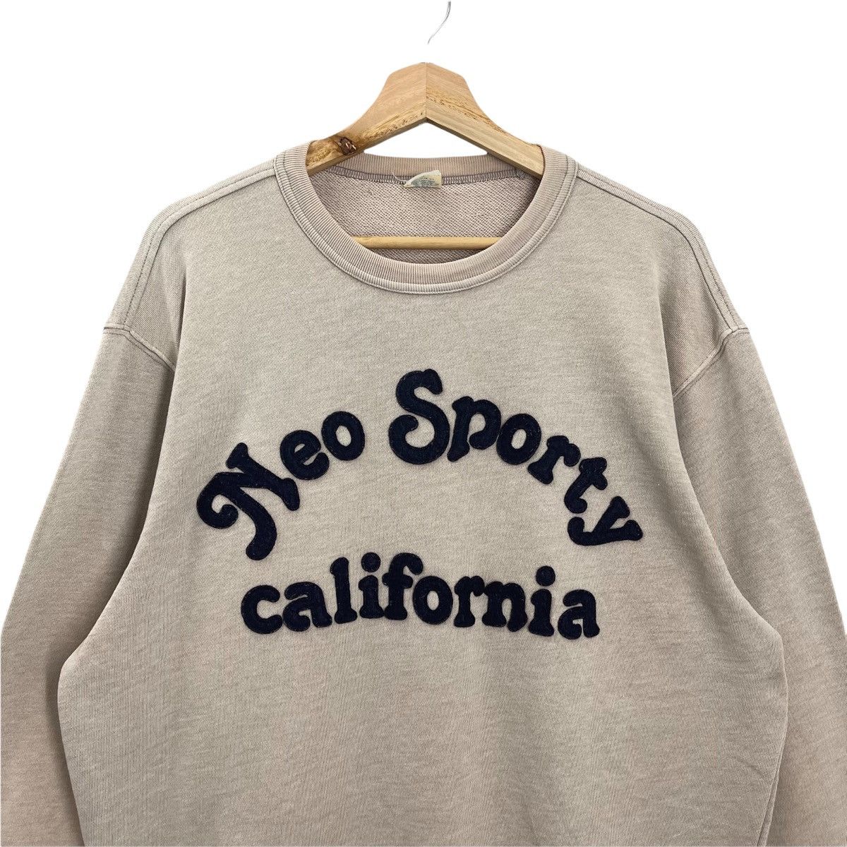 Champion 80s Champion Blue Bar Neo Sporty California Sweatshirt Sz L Size US L / EU 52-54 / 3 - 4 Thumbnail