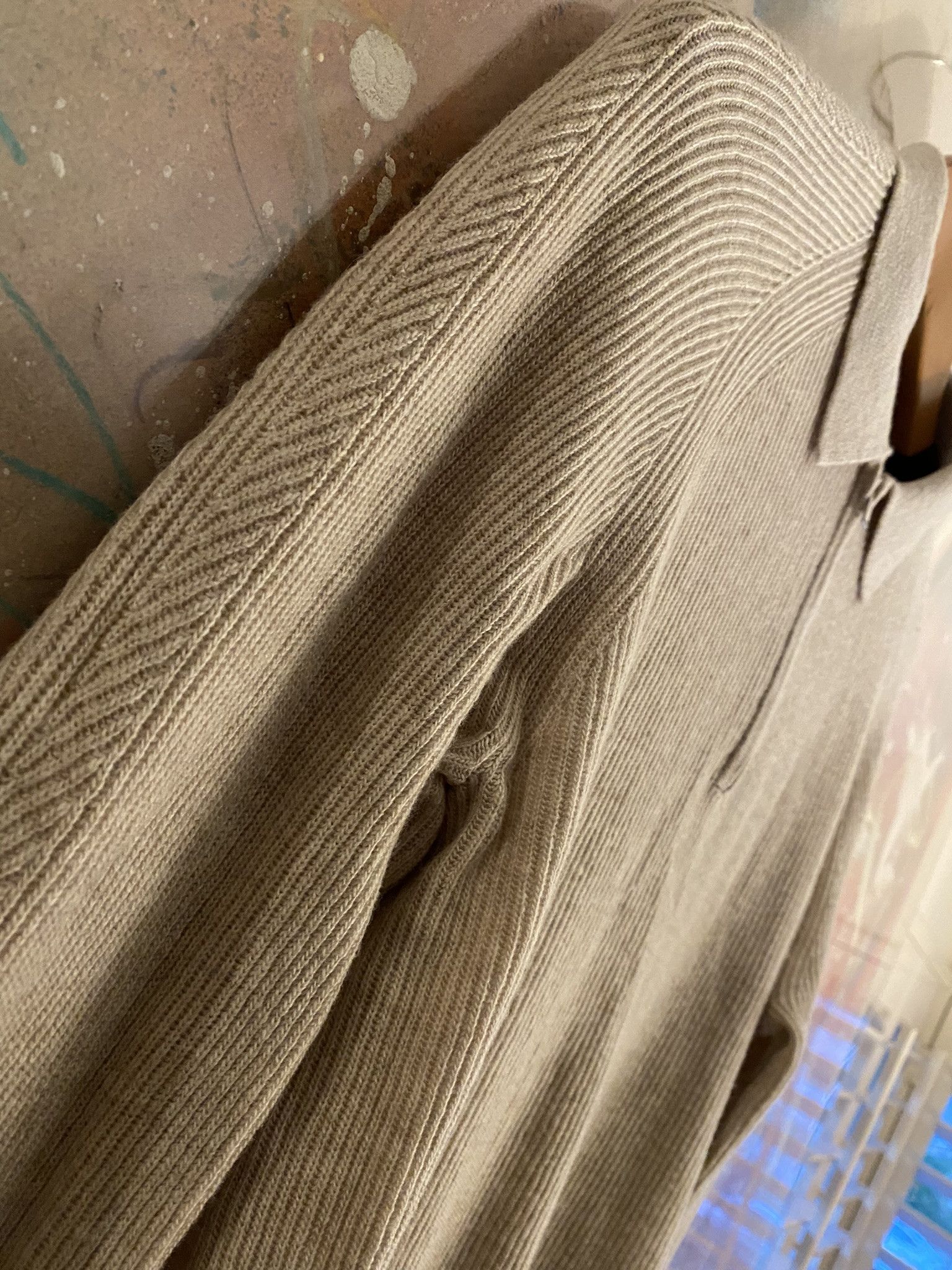 Reiss REISS Long Sleeve Knit Sweater in Tan (sz. SMALL) Size US S / EU 44-46 / 1 - 2 Thumbnail