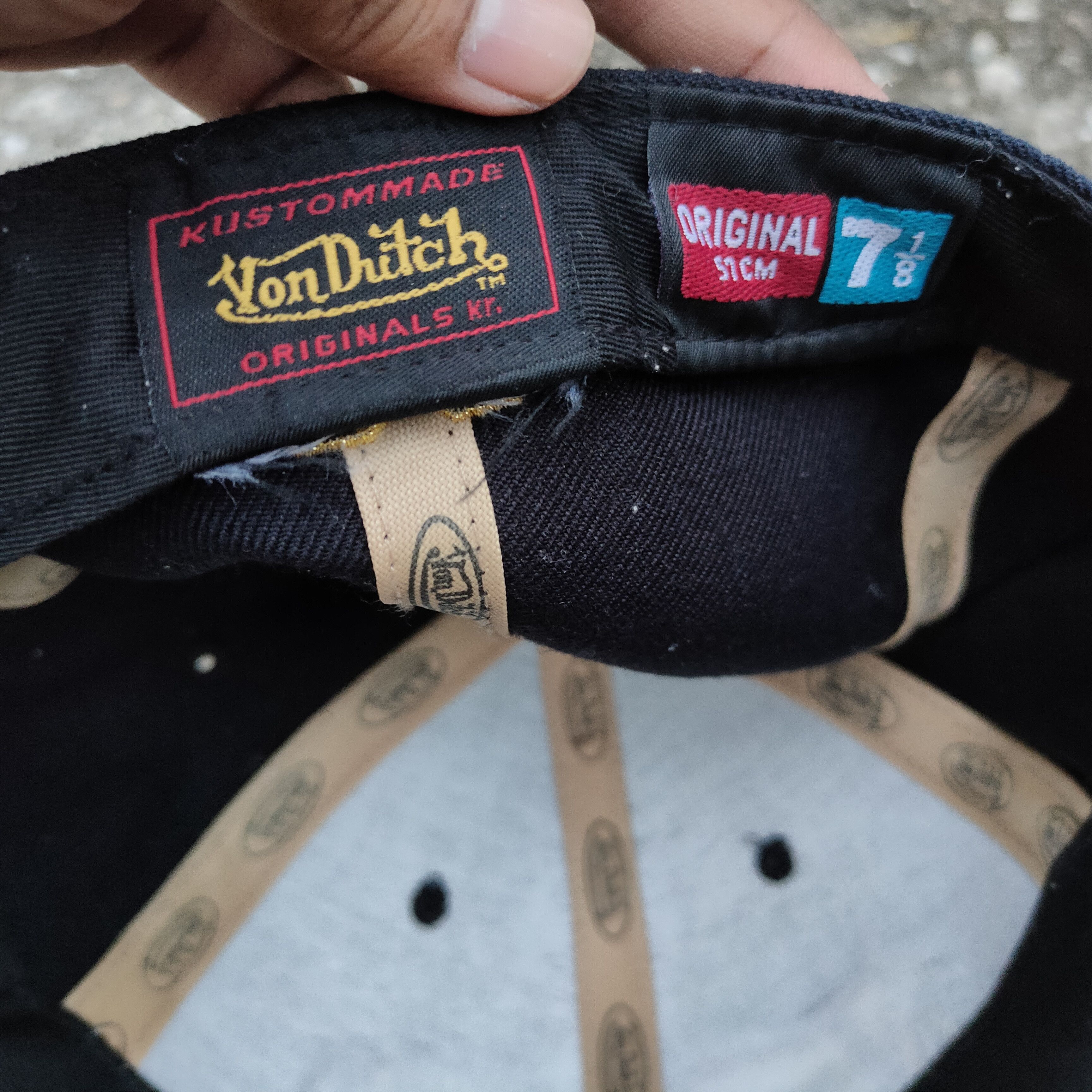 Vintage Vintage VON DUTCH Solid Black Full Cap 57CM Size Embroidery Size ONE SIZE - 7 Thumbnail