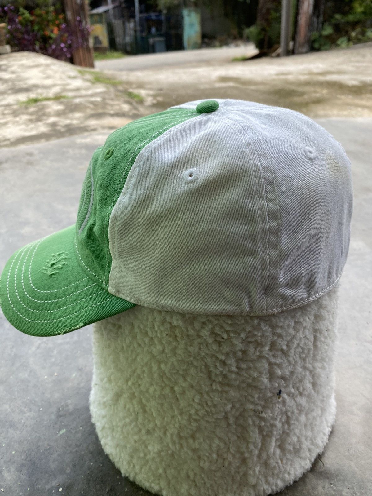 The North Face THE NORTH FACE Distressed Embroidery Flexfit Full Cap Size ONE SIZE - 3 Thumbnail