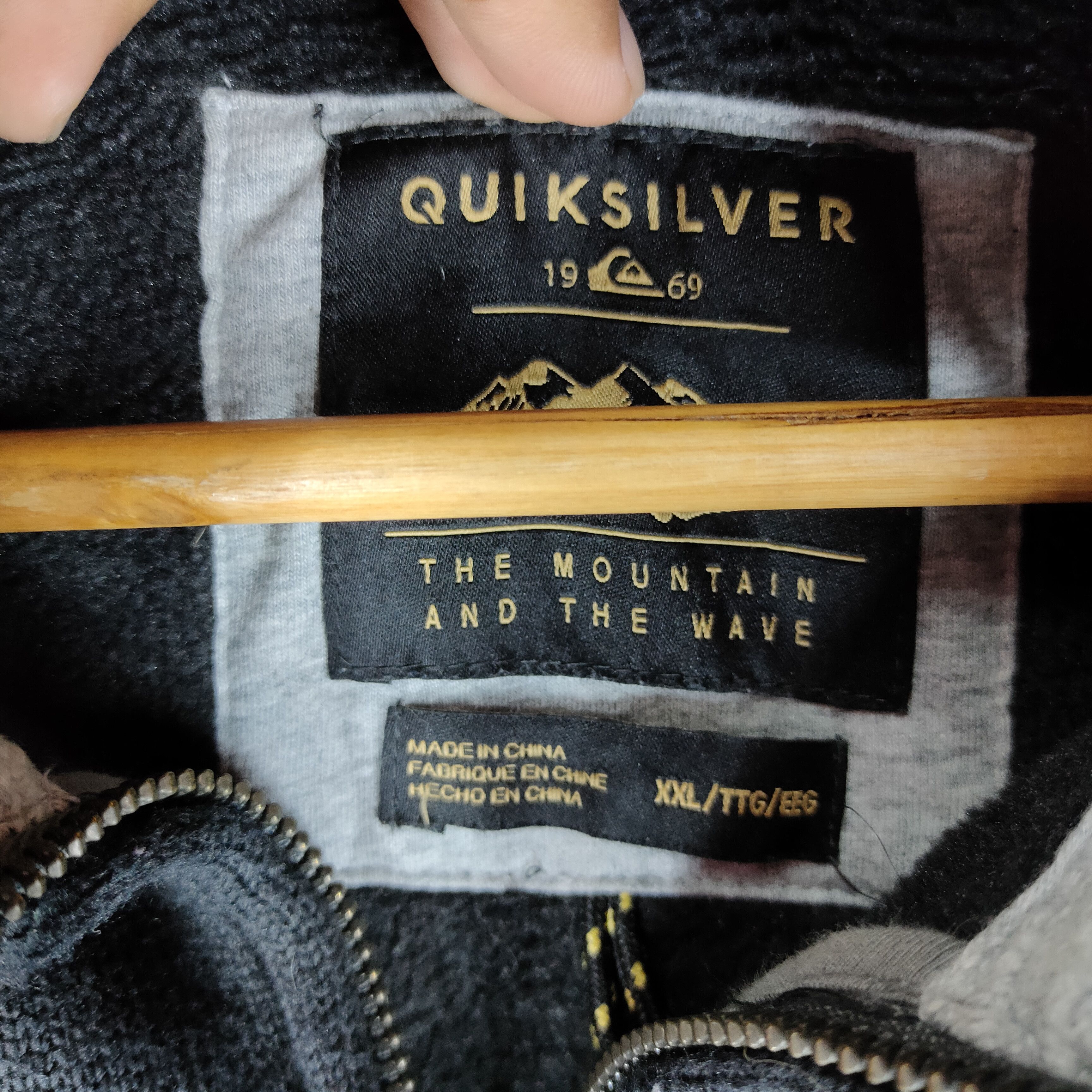 Quiksilver Vintage QUICKSILVER MOUNTAIN Full Zipper Hoodie Size US XL / EU 56 / 4 - 5 Thumbnail