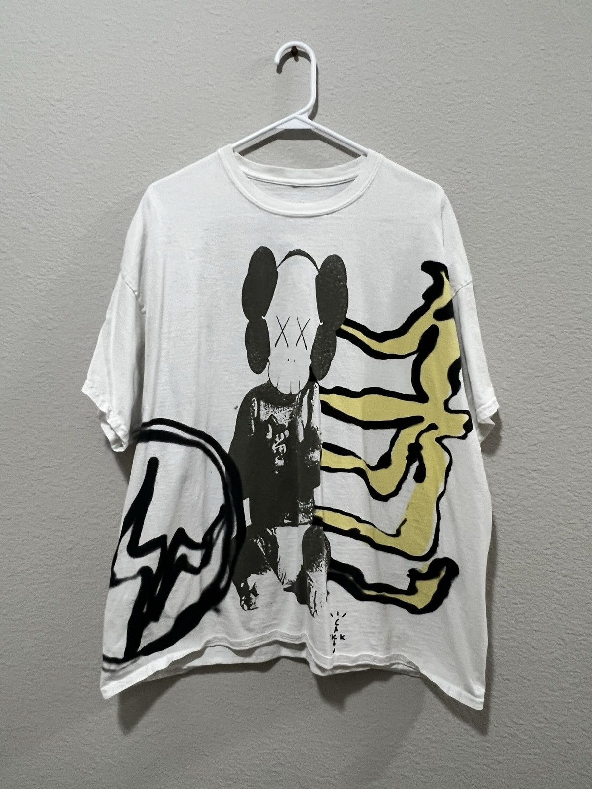 travis scott kaws fragment shirt