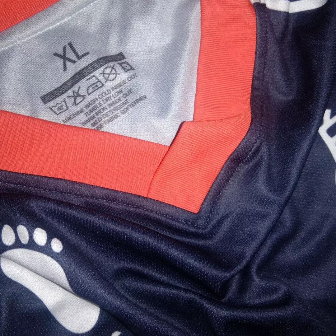 Cartoon Network Haikyuu Karasuno 10 jersey anime volleyball Size US L / EU 52-54 / 3 - 4 Thumbnail