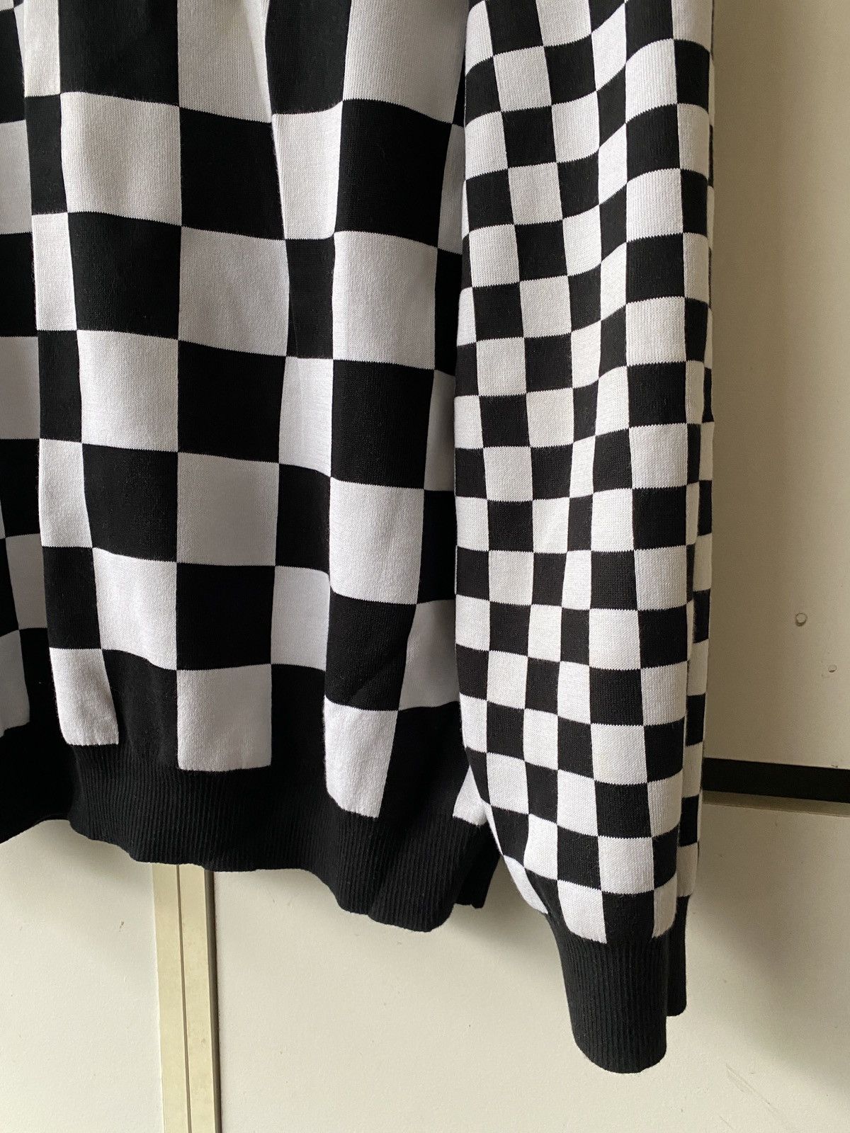 Designer PORTS V CHECKED PRINT SWEATSHIRT Size US M / EU 48-50 / 2 - 5 Thumbnail