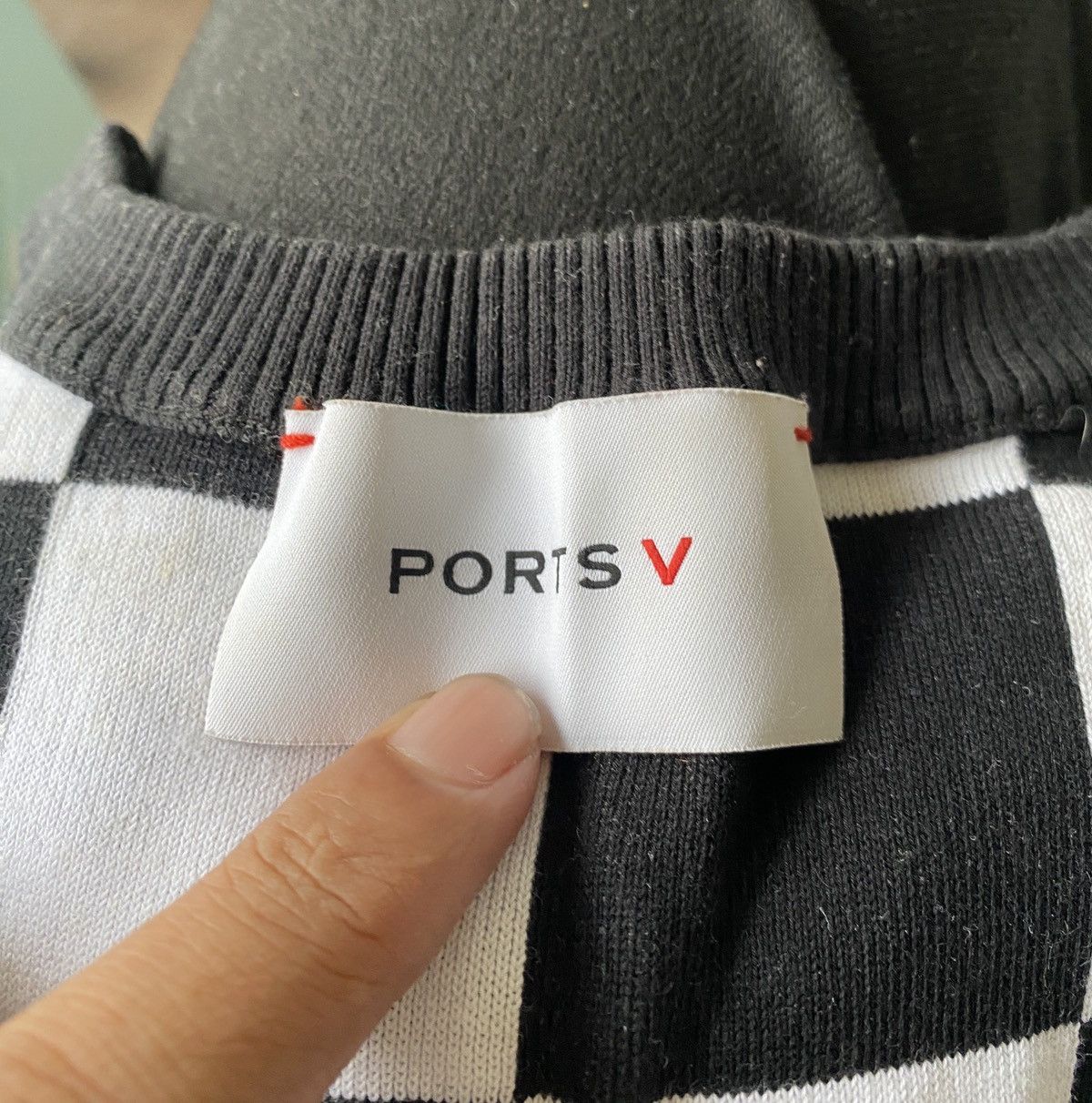 Designer PORTS V CHECKED PRINT SWEATSHIRT Size US M / EU 48-50 / 2 - 6 Thumbnail