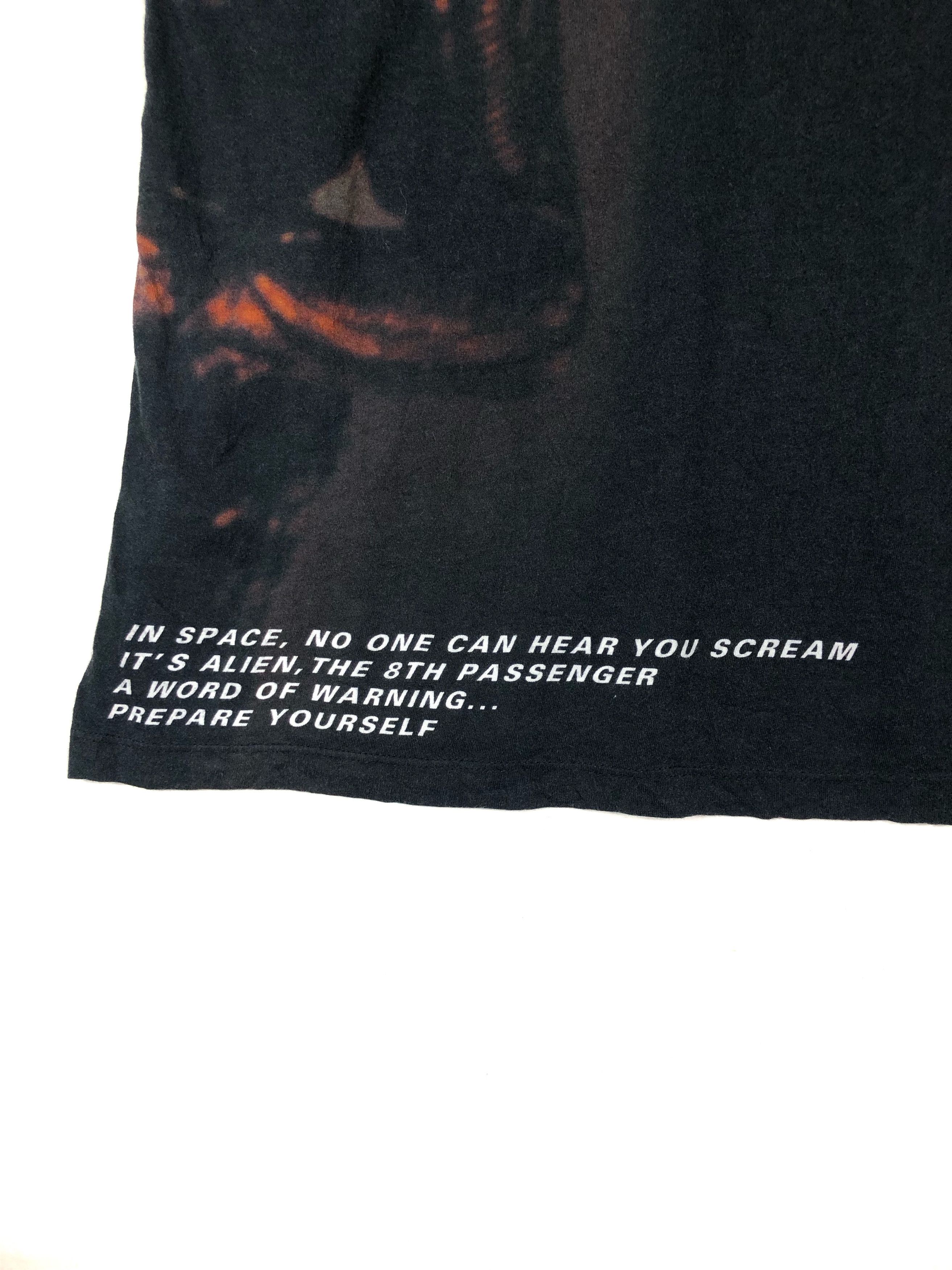 Japanese Brand PARADOX JAPAN ALIEN MOVIE SLEEVELESS TOP FULLPRINT Size L / US 10 / IT 46 - 5 Thumbnail