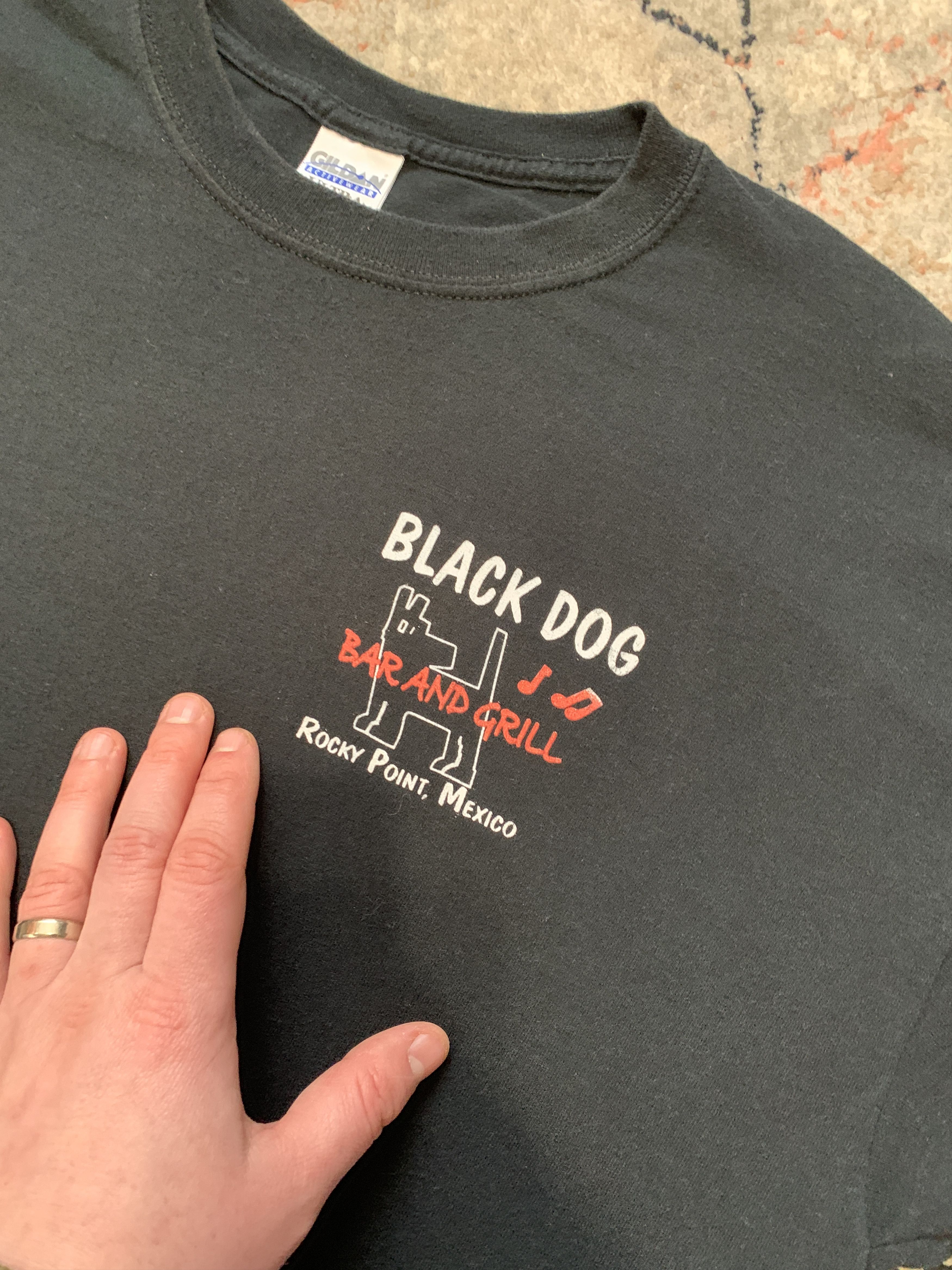 Gildan Black Dog Bar And Grill Rocky Point Mexico T-Shirt Size US XL / EU 56 / 4 - 4 Thumbnail