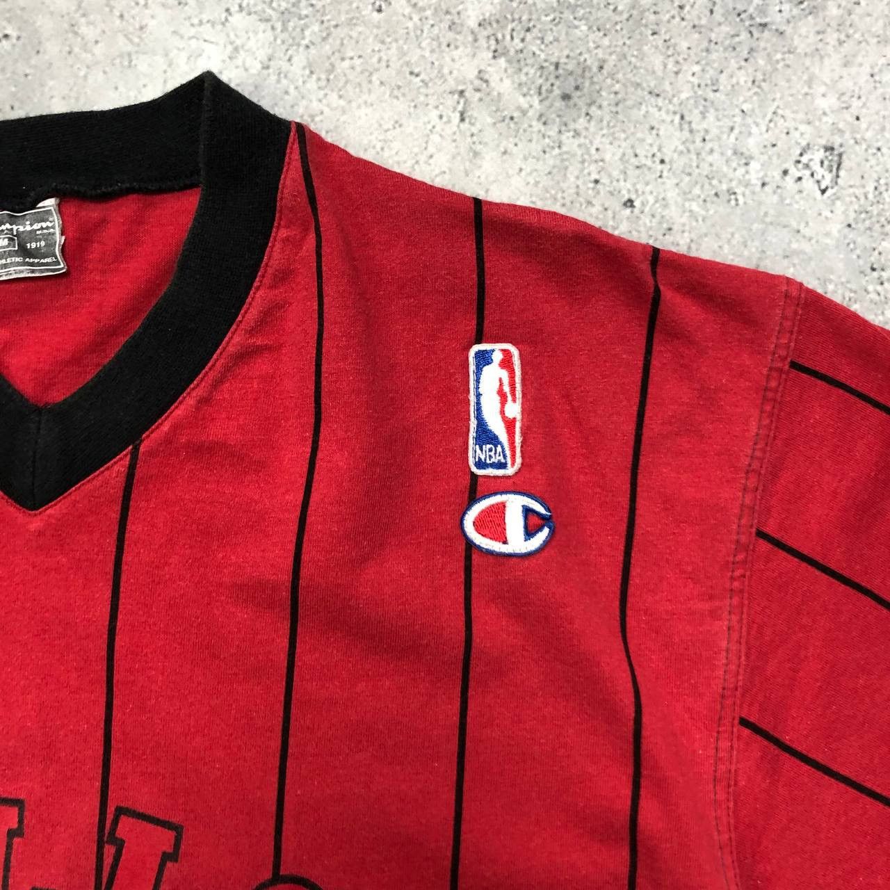Champion Vintage Chicago Bulls NBA Champion Striped T Shirt Red M Size US M / EU 48-50 / 2 - 7 Thumbnail