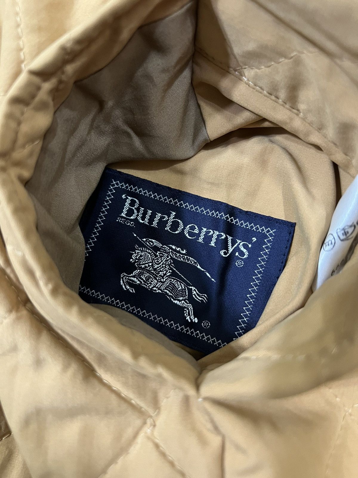 Burberry × Vintage 1990s Burberry 🏴󠁧󠁢󠁥󠁮󠁧󠁿 Iconic Nova Check Quilted 2 Side Jacket Size US M / EU 48-50 / 2 - 7 Thumbnail
