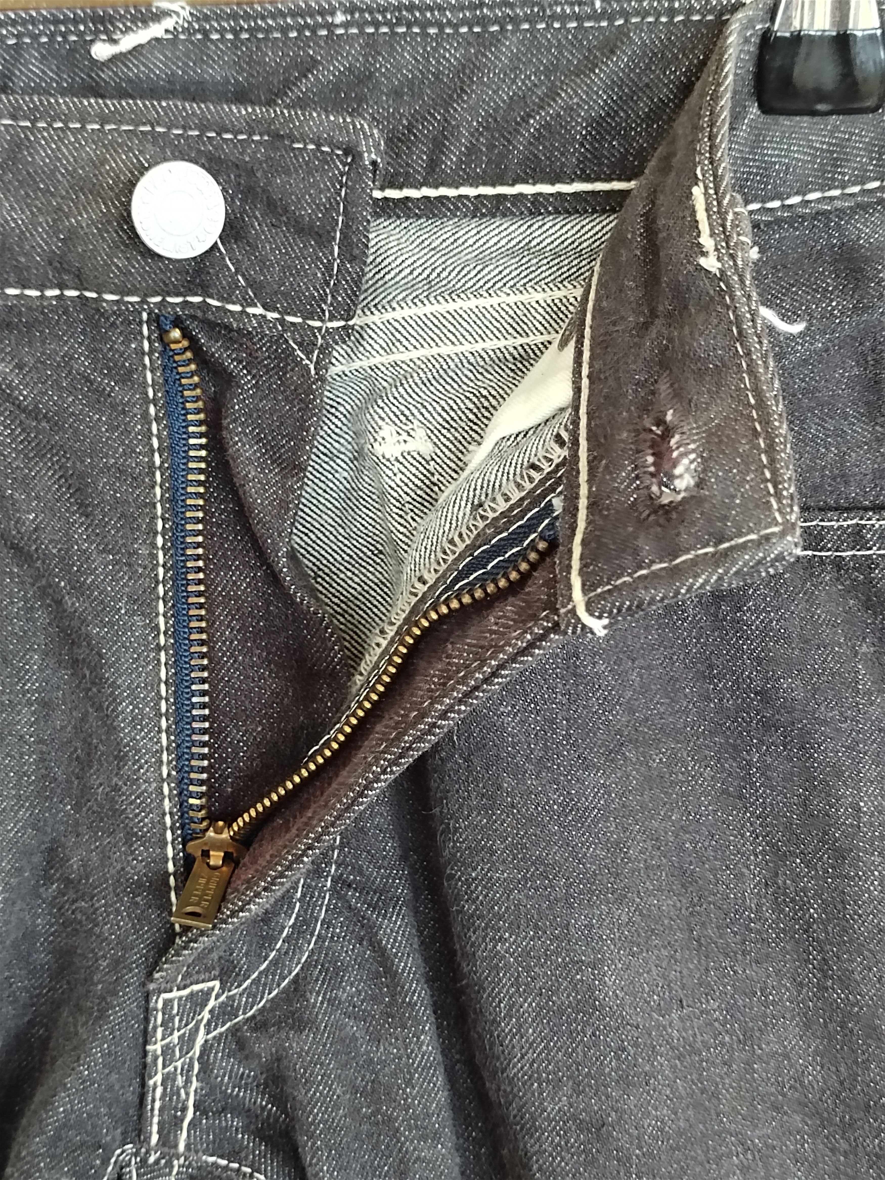 Skull Jeans by an Alchemist Skull Jeans By Alchemist Selvedge Slim Denim Jeans Size US 28 / EU 44 - 15 Thumbnail