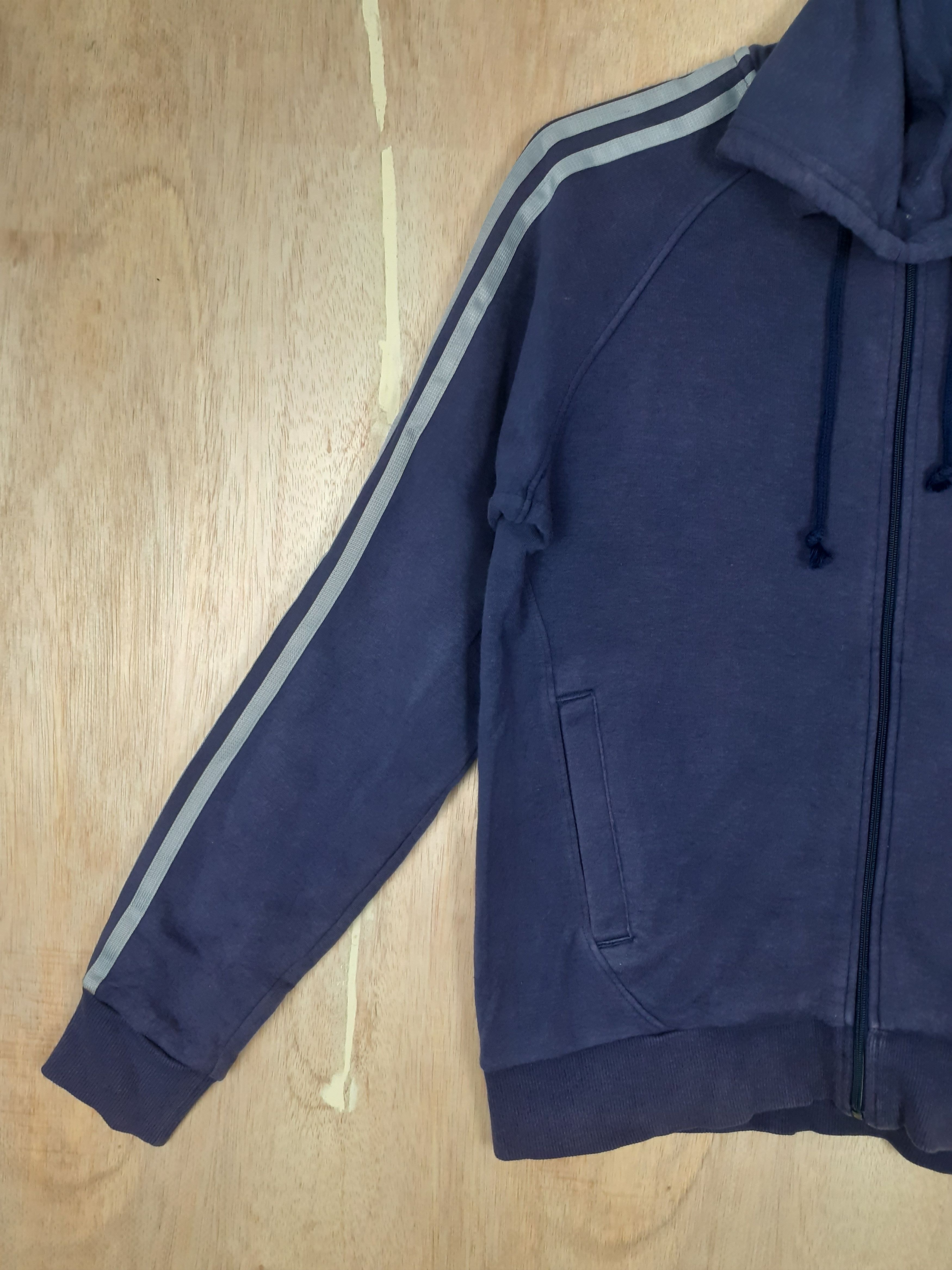 Adidas Adidas blue sweaters #3648 Size US M / EU 48-50 / 2 - 5 Thumbnail