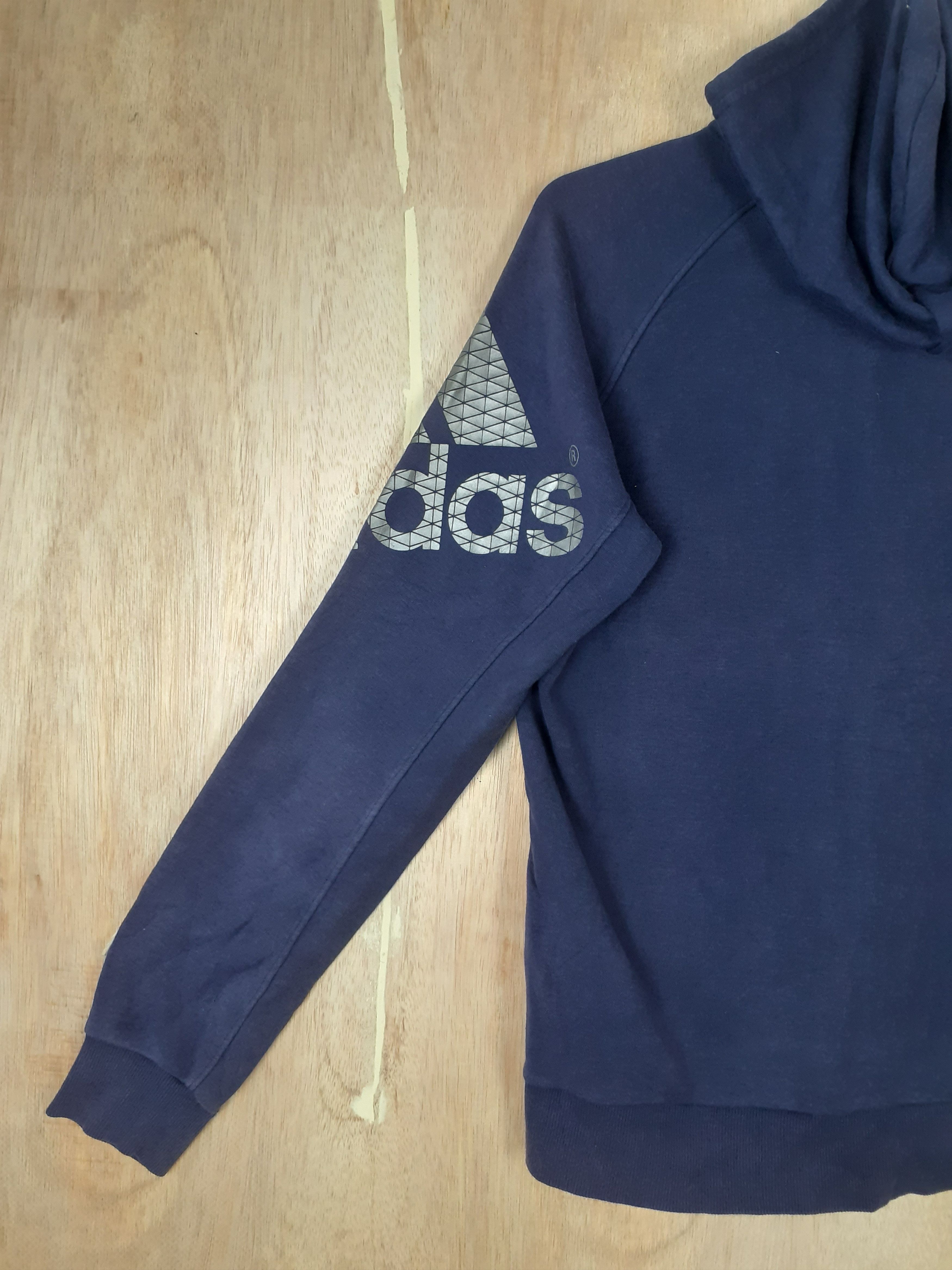 Adidas Adidas blue sweaters #3648 Size US M / EU 48-50 / 2 - 10 Thumbnail
