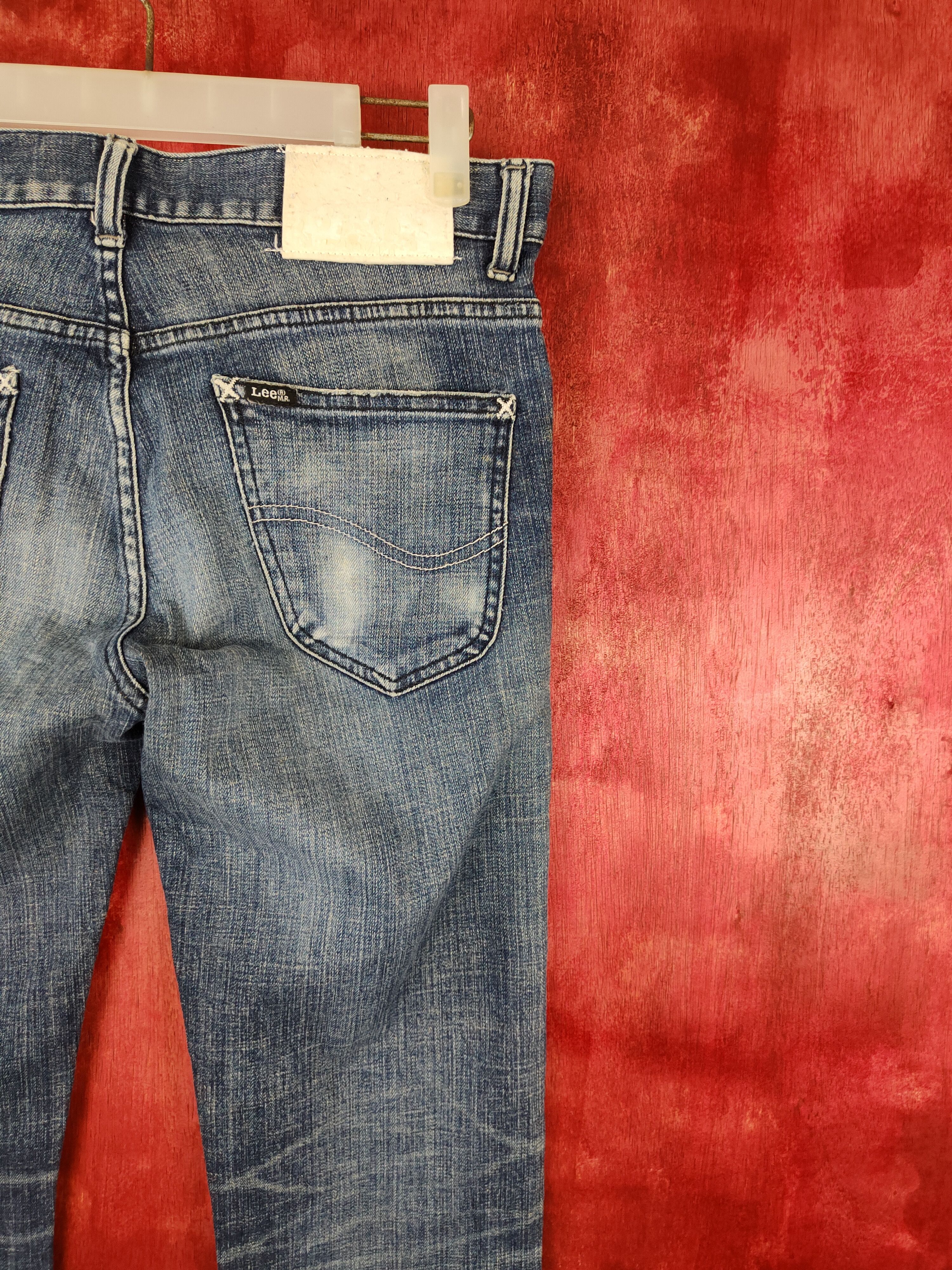 Lee × Vintage Lee Blue faded Denim Distressed vintage jeans Denim #5966 Size US 31 - 10 Thumbnail