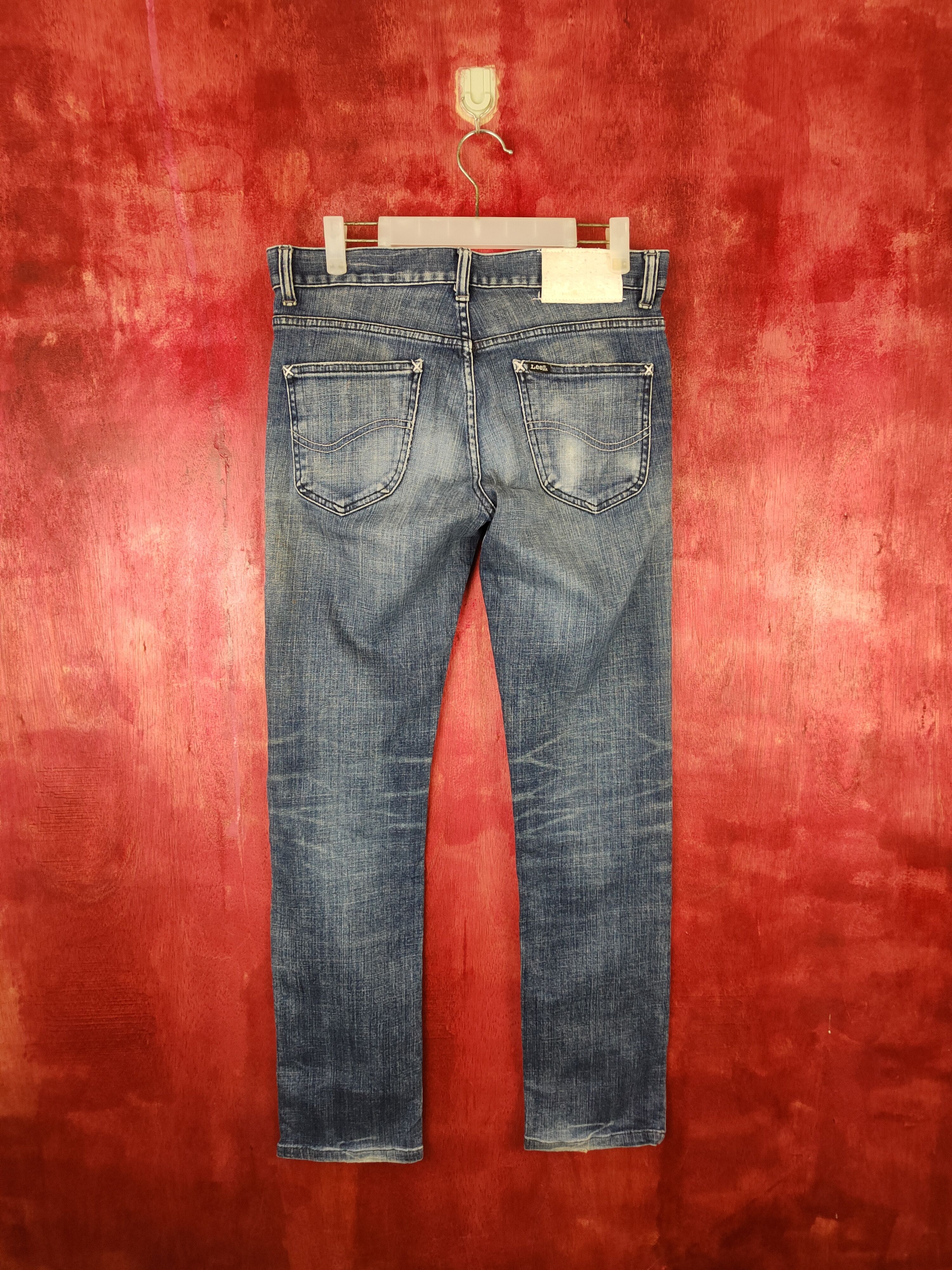 Lee × Vintage Lee Blue faded Denim Distressed vintage jeans Denim #5966 Size US 31 - 7 Thumbnail