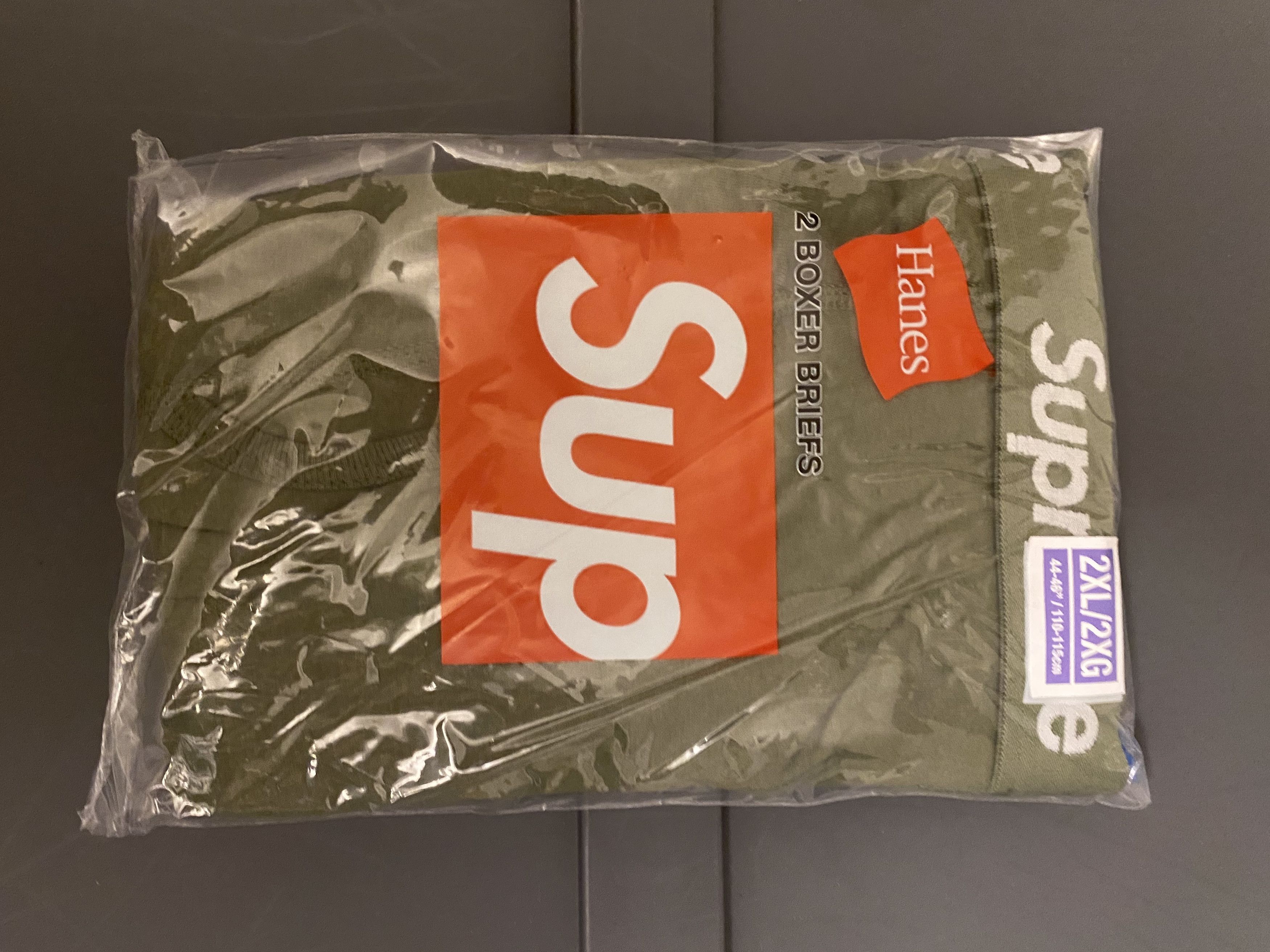 Supreme Supreme x Hanes Boxer Briefs (2 Pack) - Olive - XXL Size 44 - 1 Thumbnail