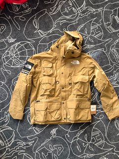 FS] Supreme x The North Face Cargo Jacket “Multicolor” Size Medium Worn  Twice . Great Condition! $450. : r/Supreme