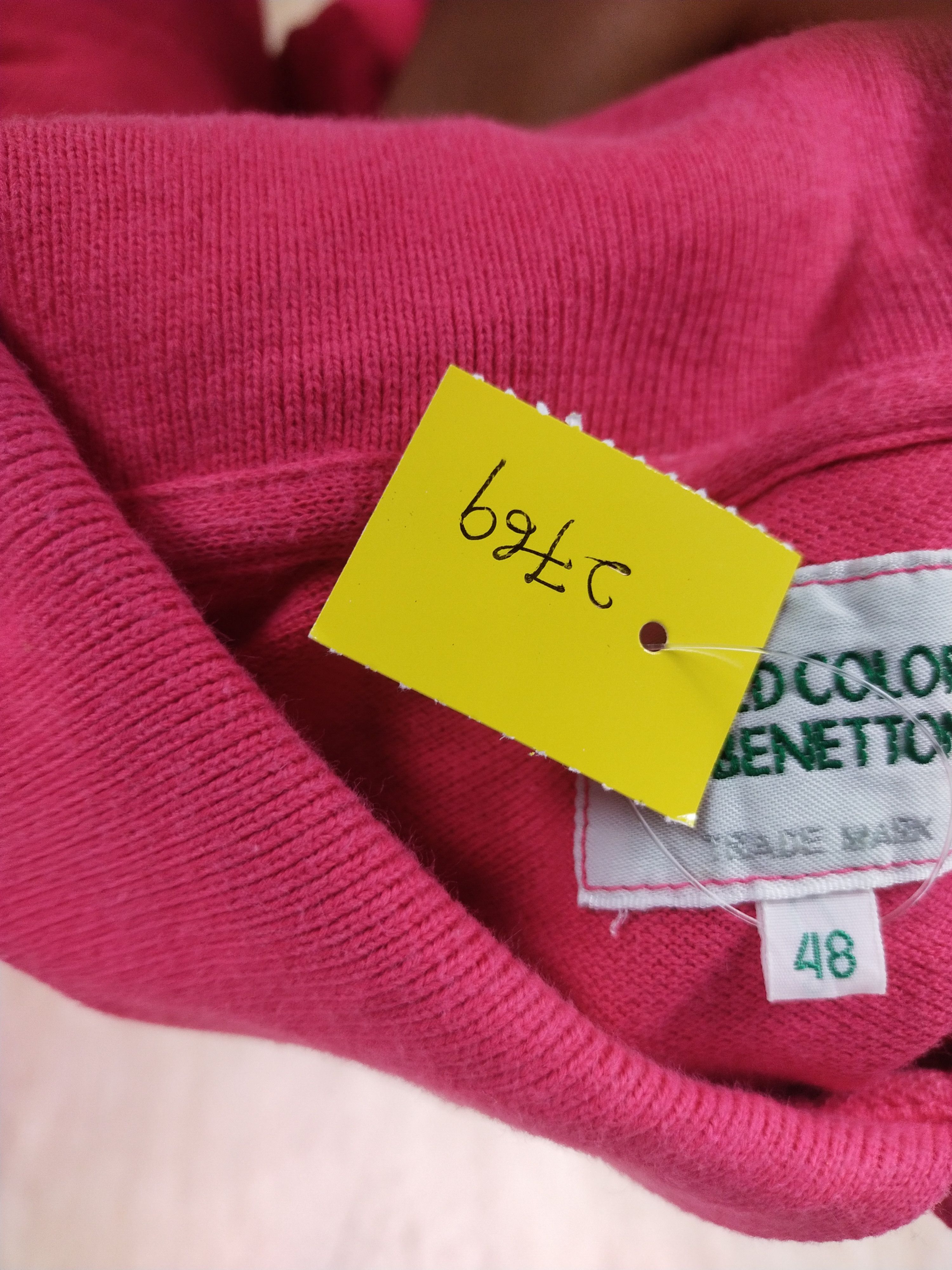 United Colors Of Benetton DL United Colors of Bennetton pink shirt #2769 Size US L / EU 52-54 / 3 - 13 Thumbnail