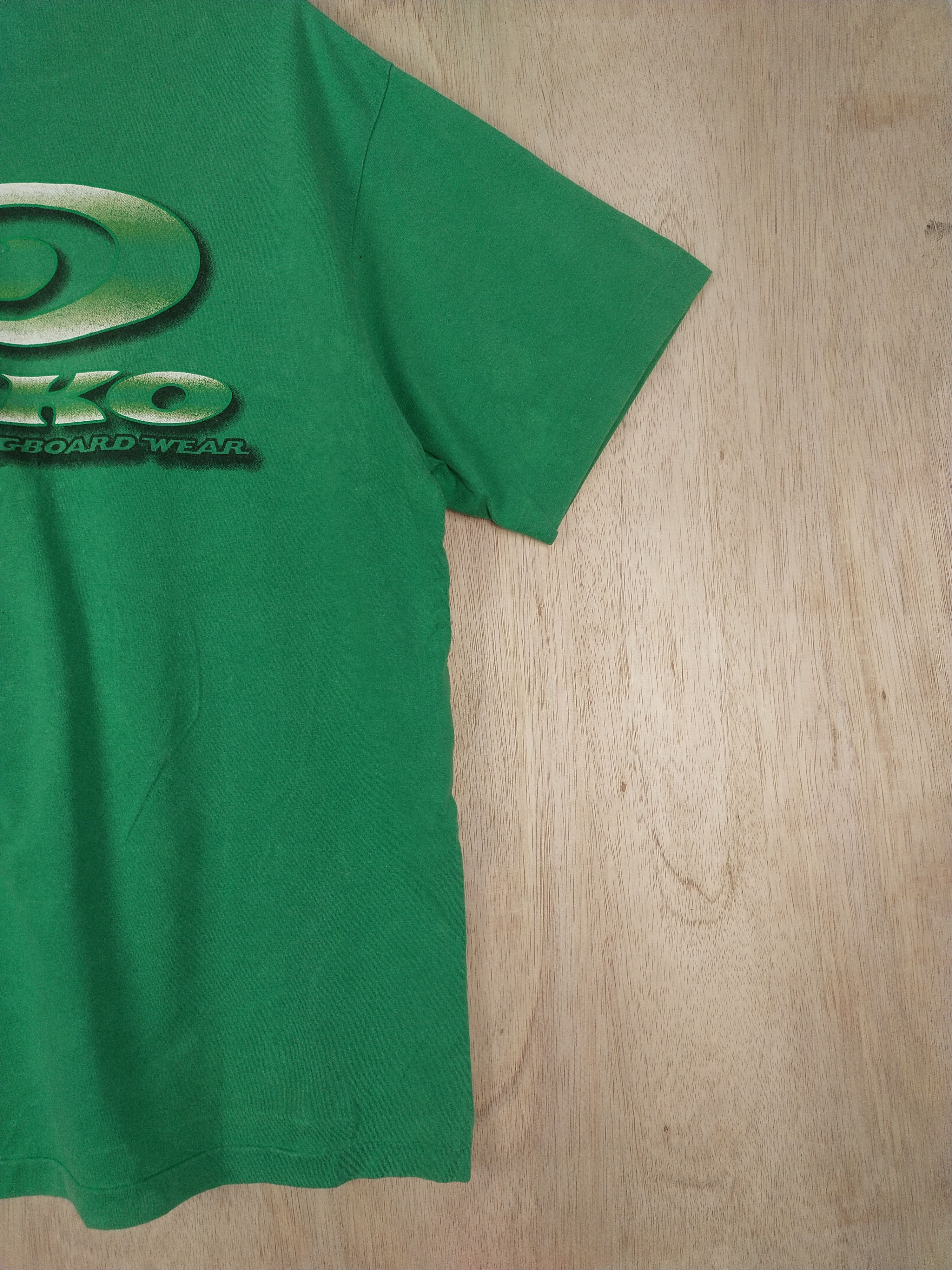 Japanese Brand DL Piko surf green Tshirt #2755 Size US L / EU 52-54 / 3 - 4 Thumbnail