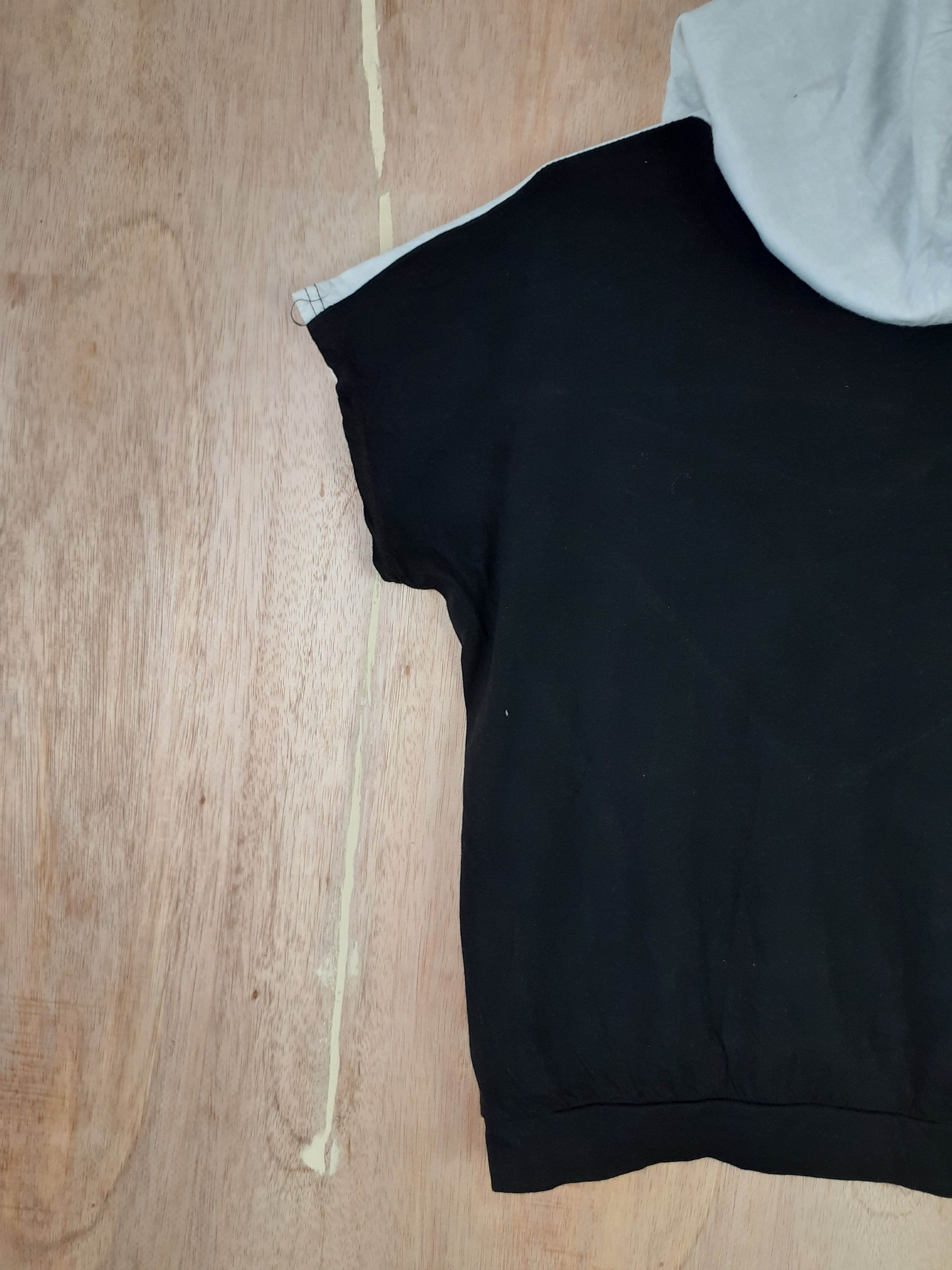 Japanese Brand Japan art black Tshirt #3025 Size US M / EU 48-50 / 2 - 7 Thumbnail