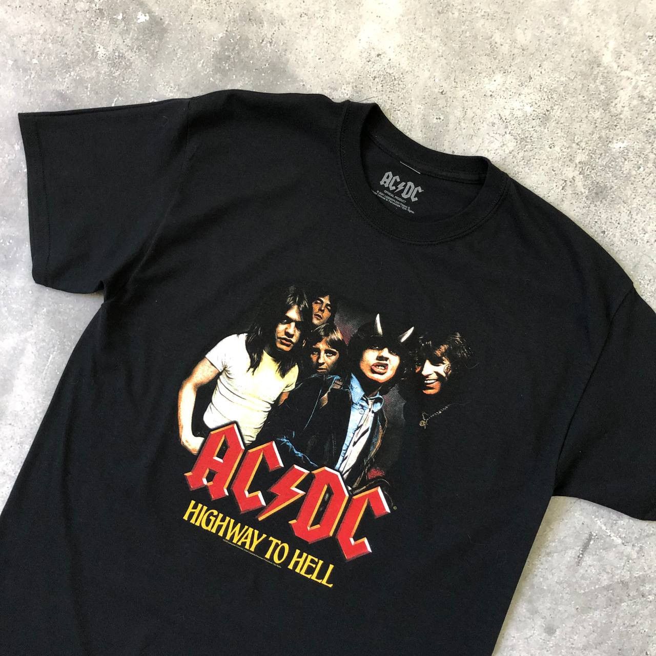 Band Tees 2020 AC DC Highway To Hell Graphic Band T Shirt Size L Size US L / EU 52-54 / 3 - 3 Thumbnail