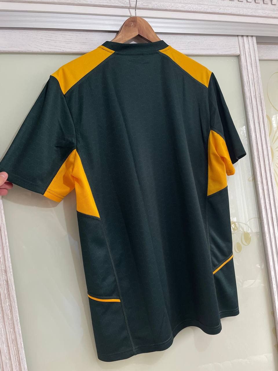 Other Wolverhampton Soccer Jersey Football Shirt Size US L / EU 52-54 / 3 - 3 Thumbnail