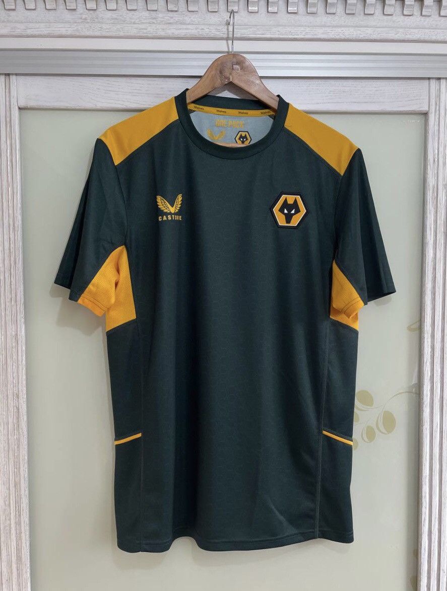 Other Wolverhampton Soccer Jersey Football Shirt Size US L / EU 52-54 / 3 - 1 Thumbnail