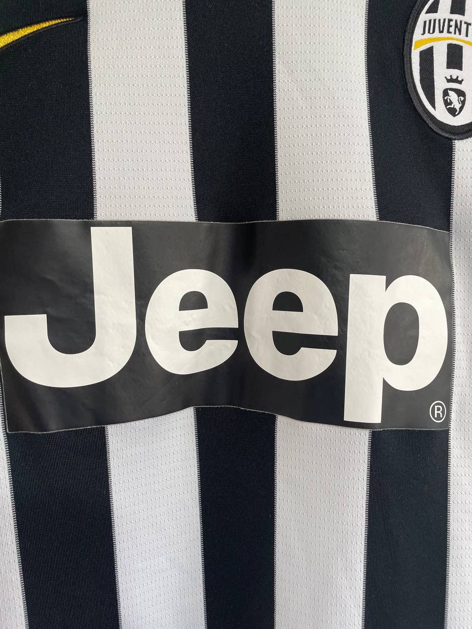 Nike Juventus 2013-2014 Home Soccer Jersey Football Shirt Size US S / EU 44-46 / 1 - 5 Thumbnail